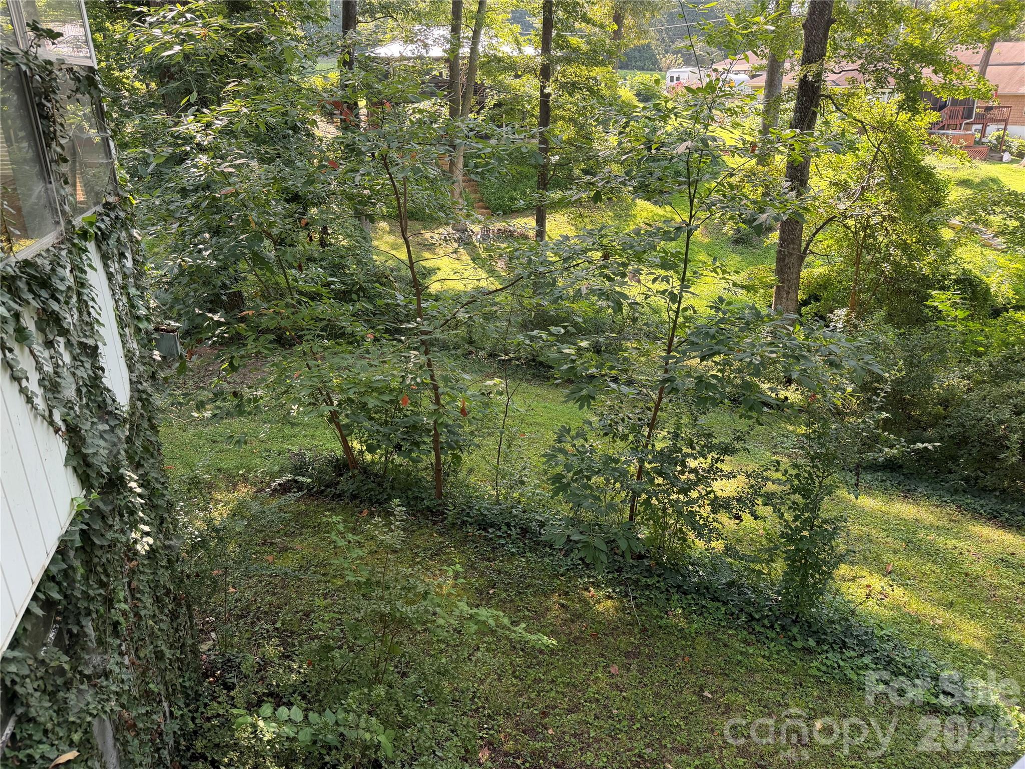 202 Horseshoe Lake Road — Mount Holly