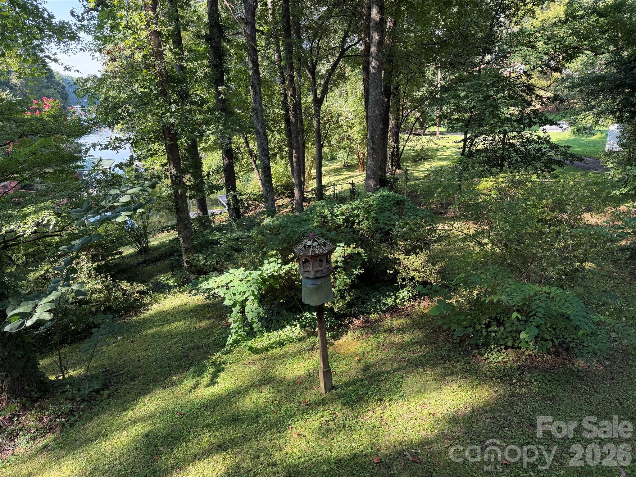 202 Horseshoe Lake Road — Mount Holly