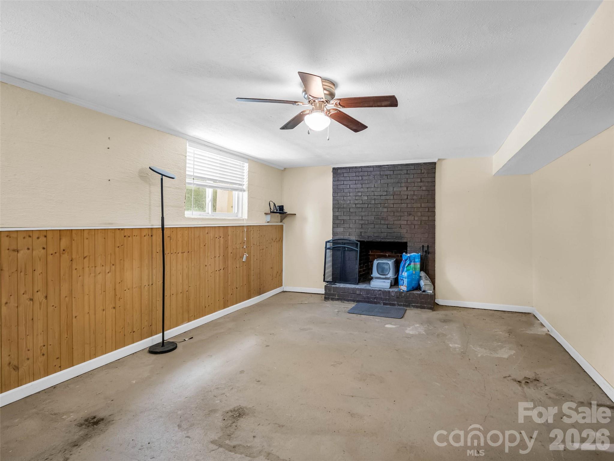 1317 Hyman Avenue — Hendersonville