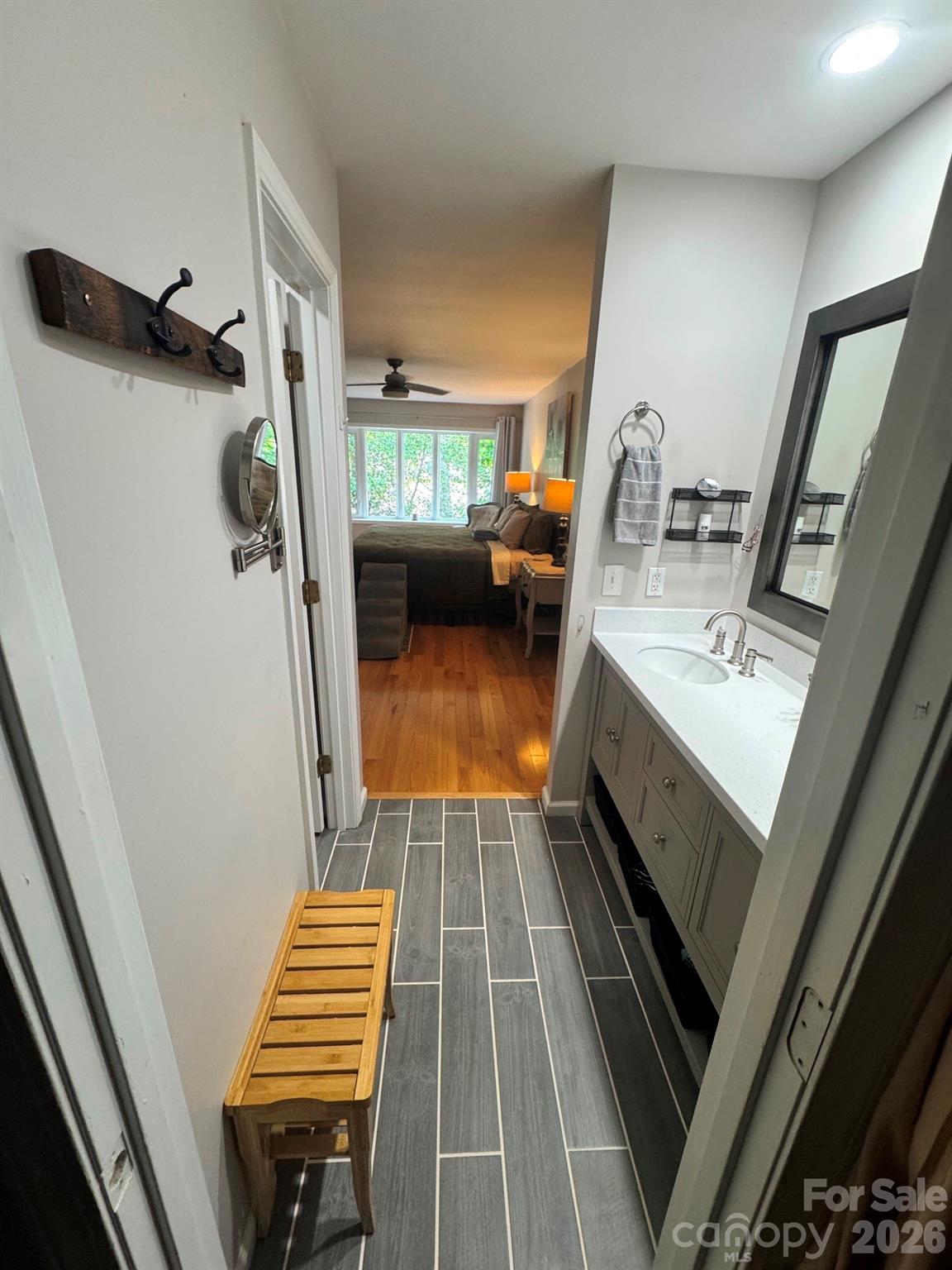 501 Independence Trail — Morganton