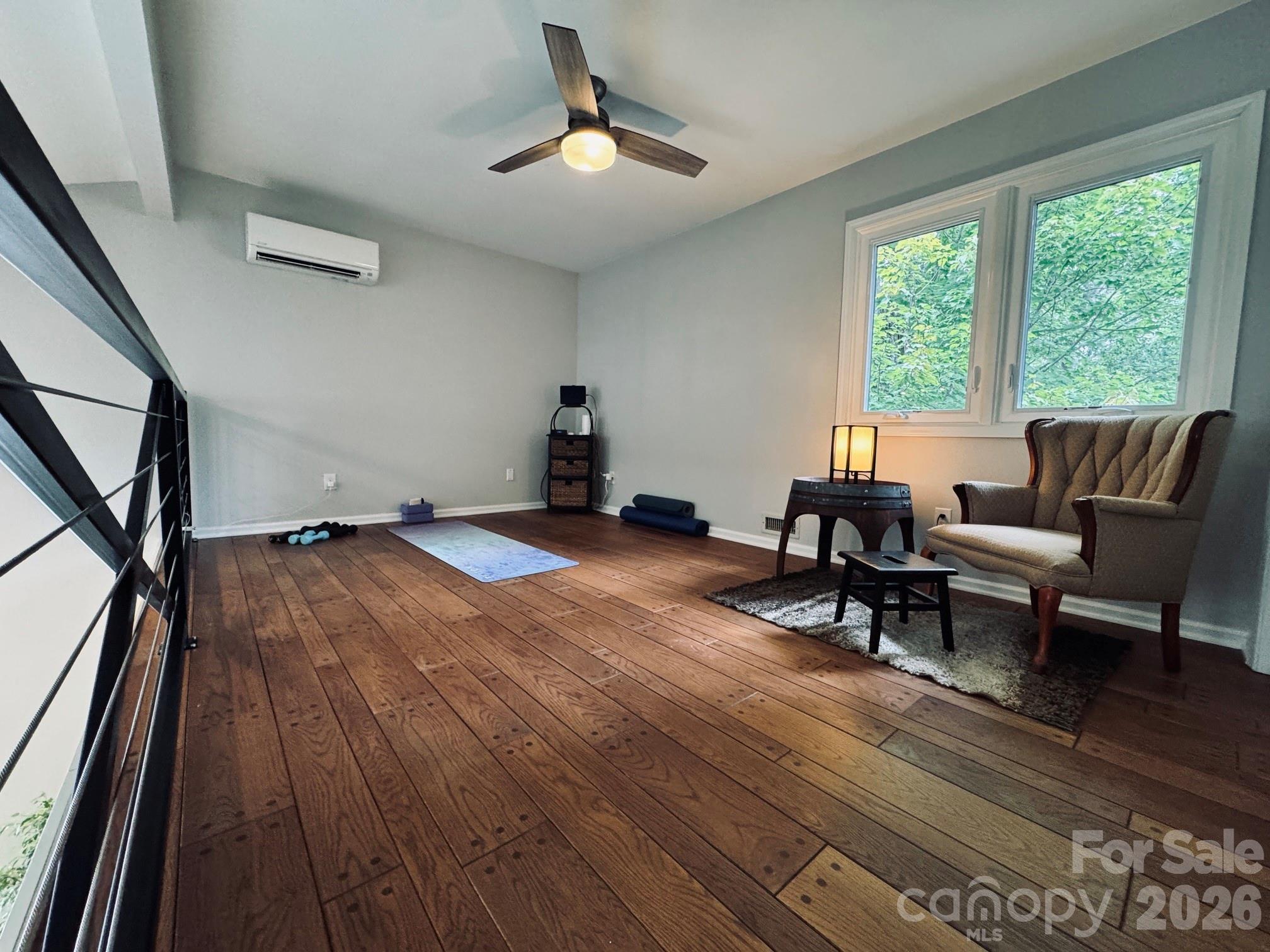 501 Independence Trail — Morganton
