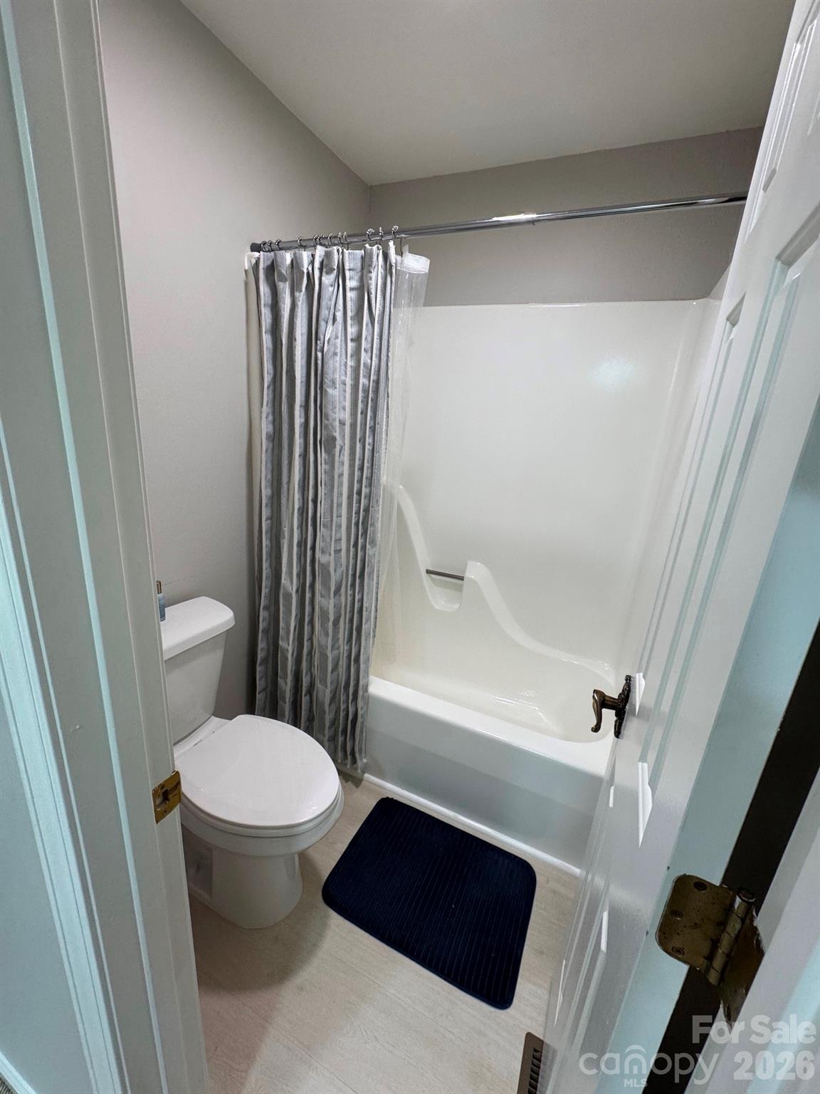 501 Independence Trail — Morganton