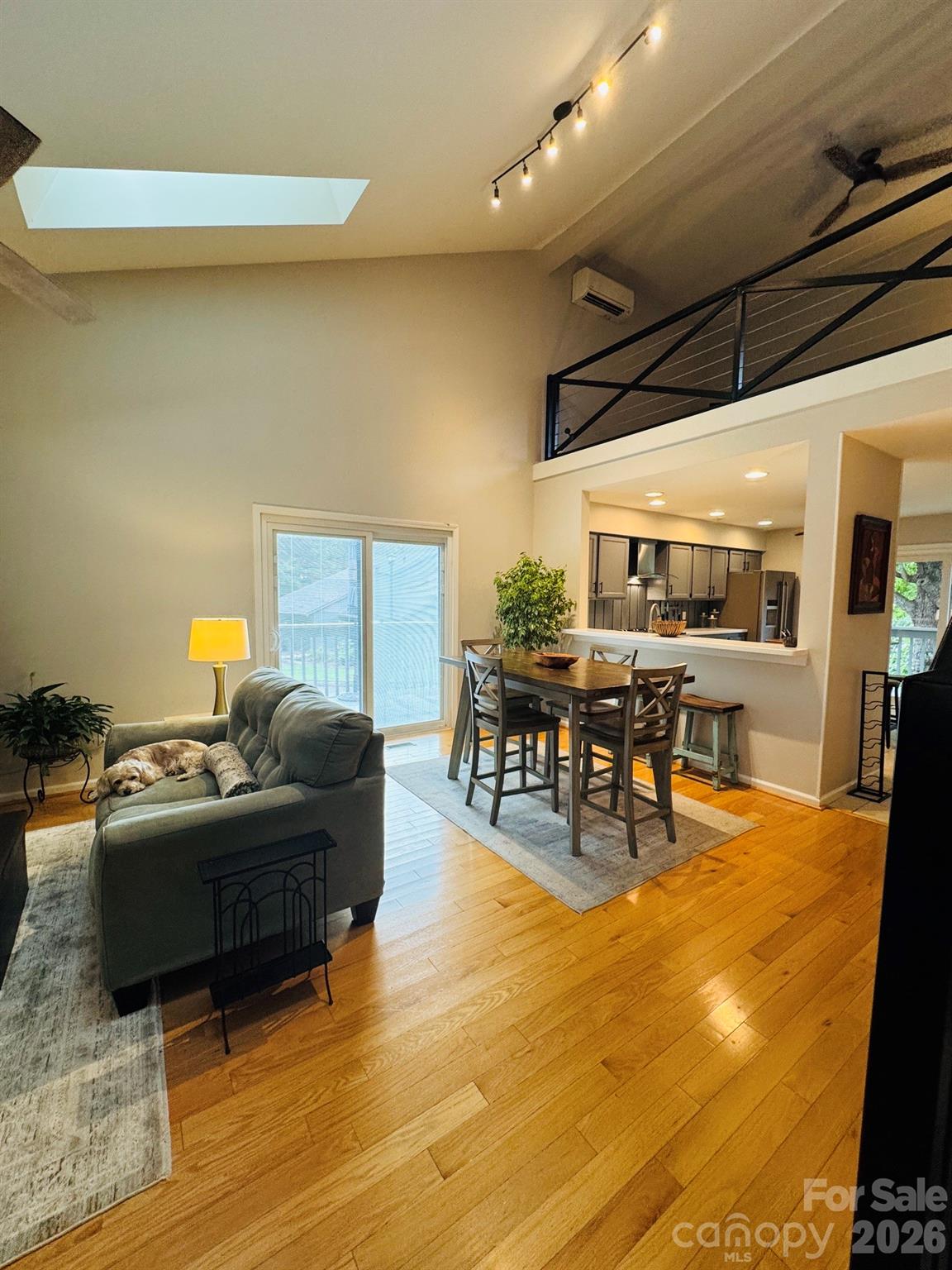 501 Independence Trail — Morganton