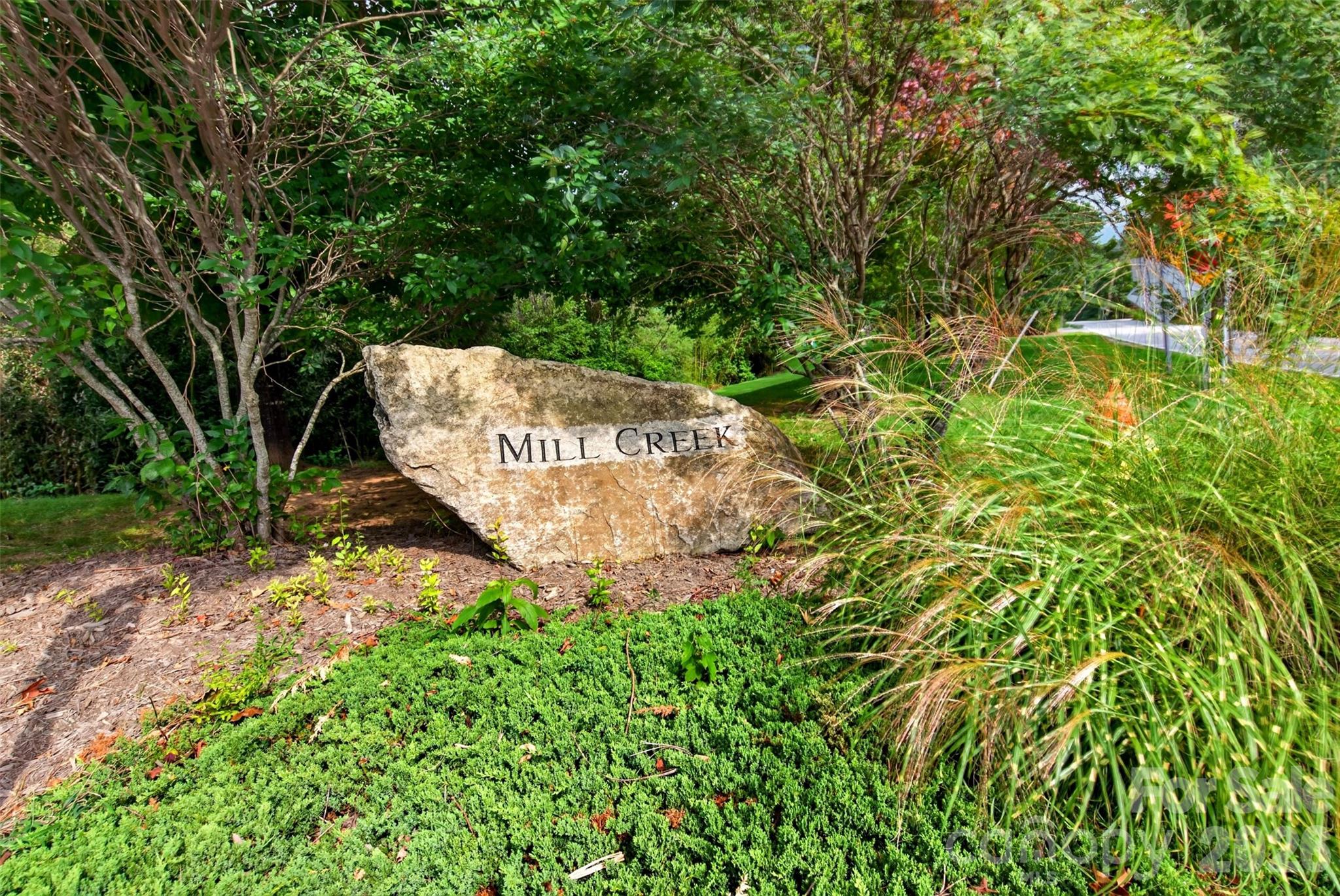 27 Mill Creek Loop — Asheville