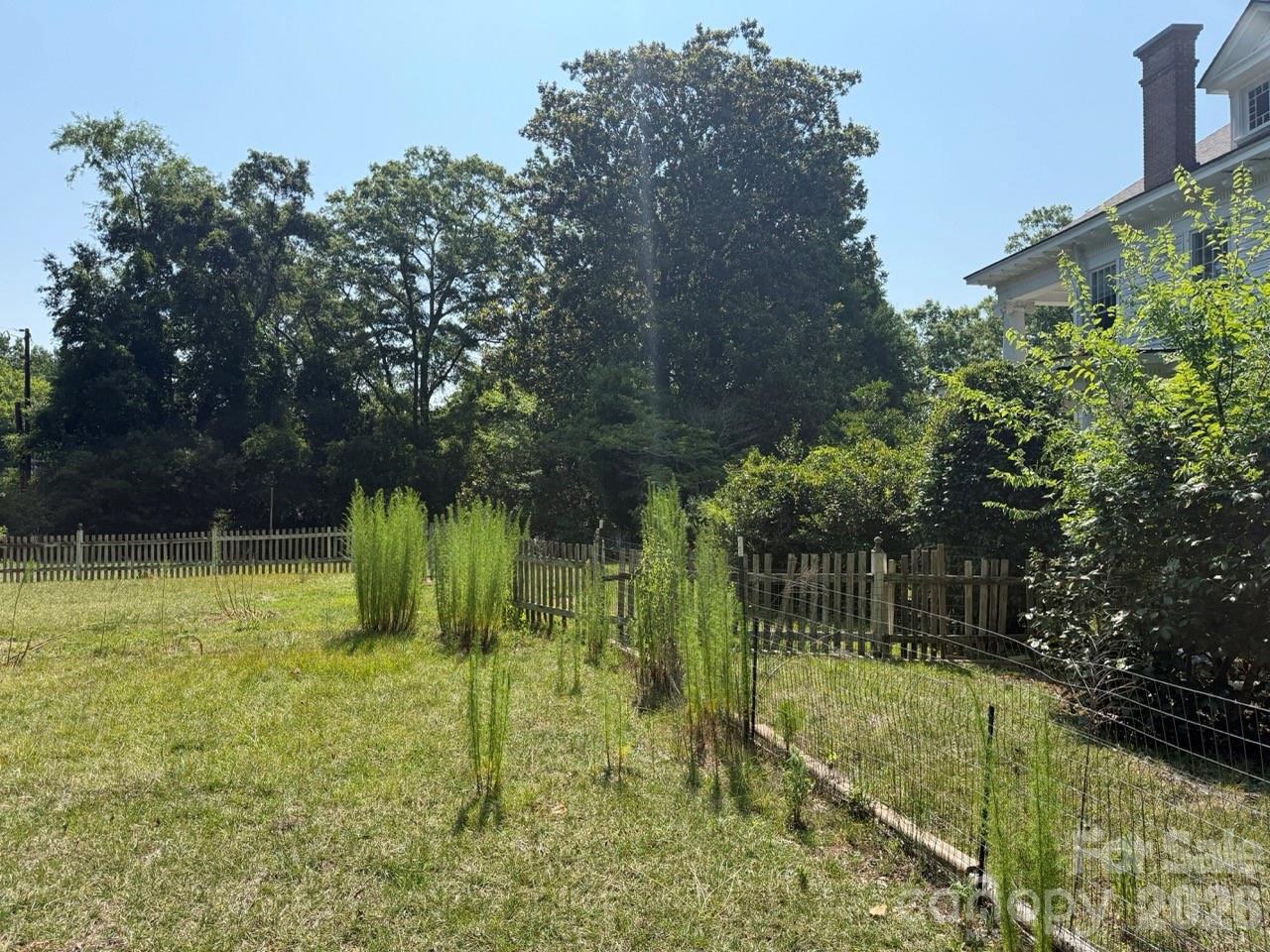 206 Rose Terrace — Wadesboro