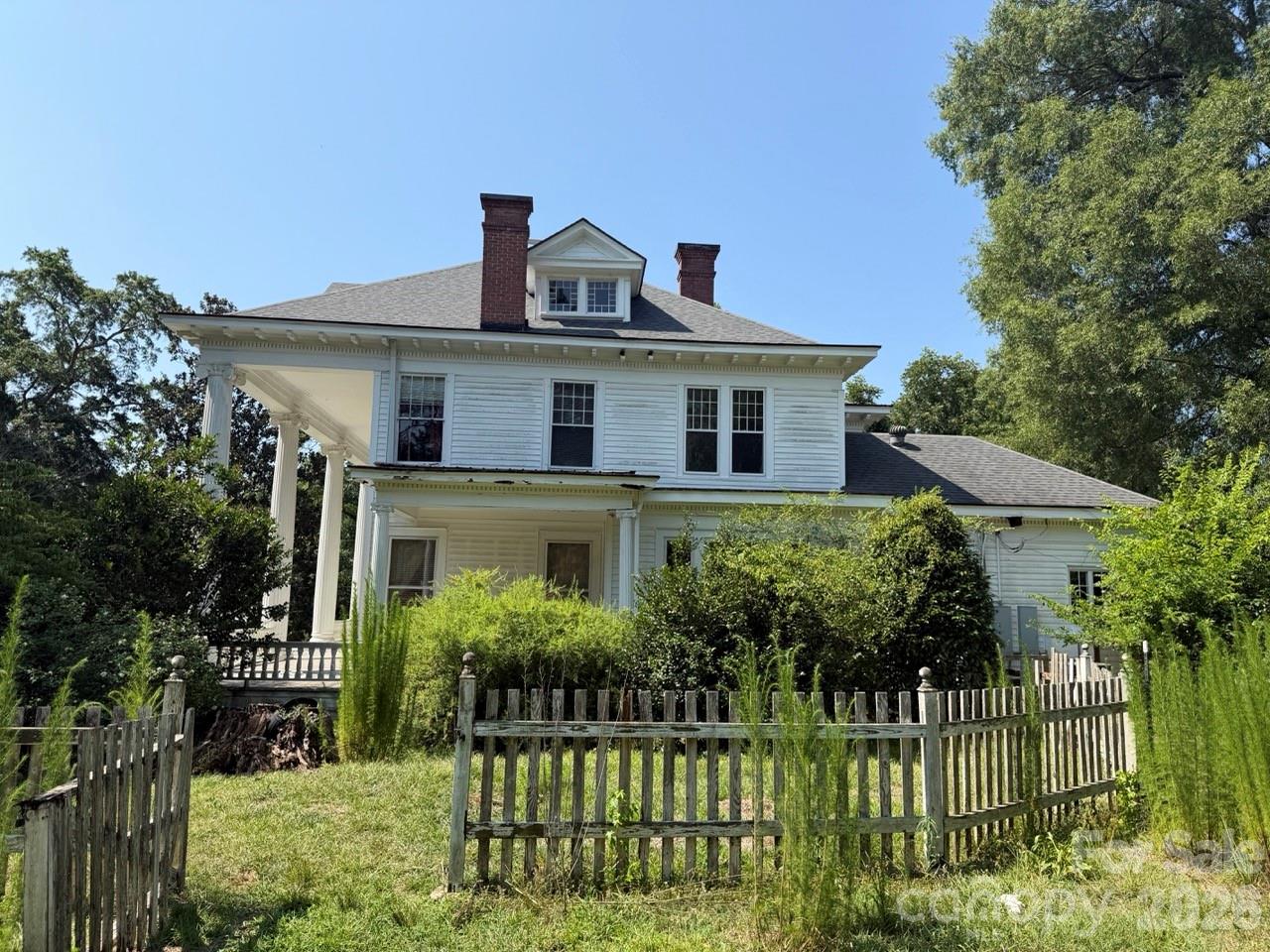 206 Rose Terrace — Wadesboro