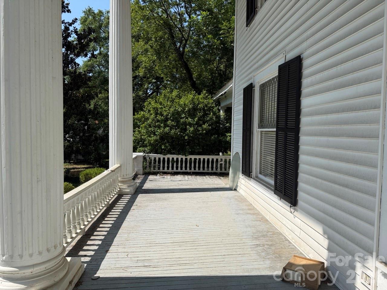 206 Rose Terrace — Wadesboro
