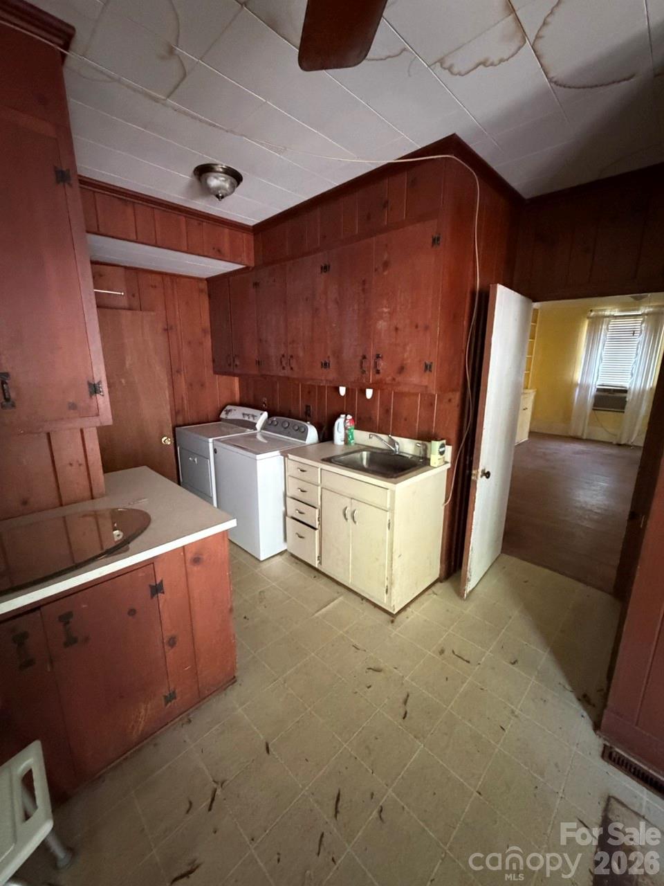 206 Rose Terrace — Wadesboro