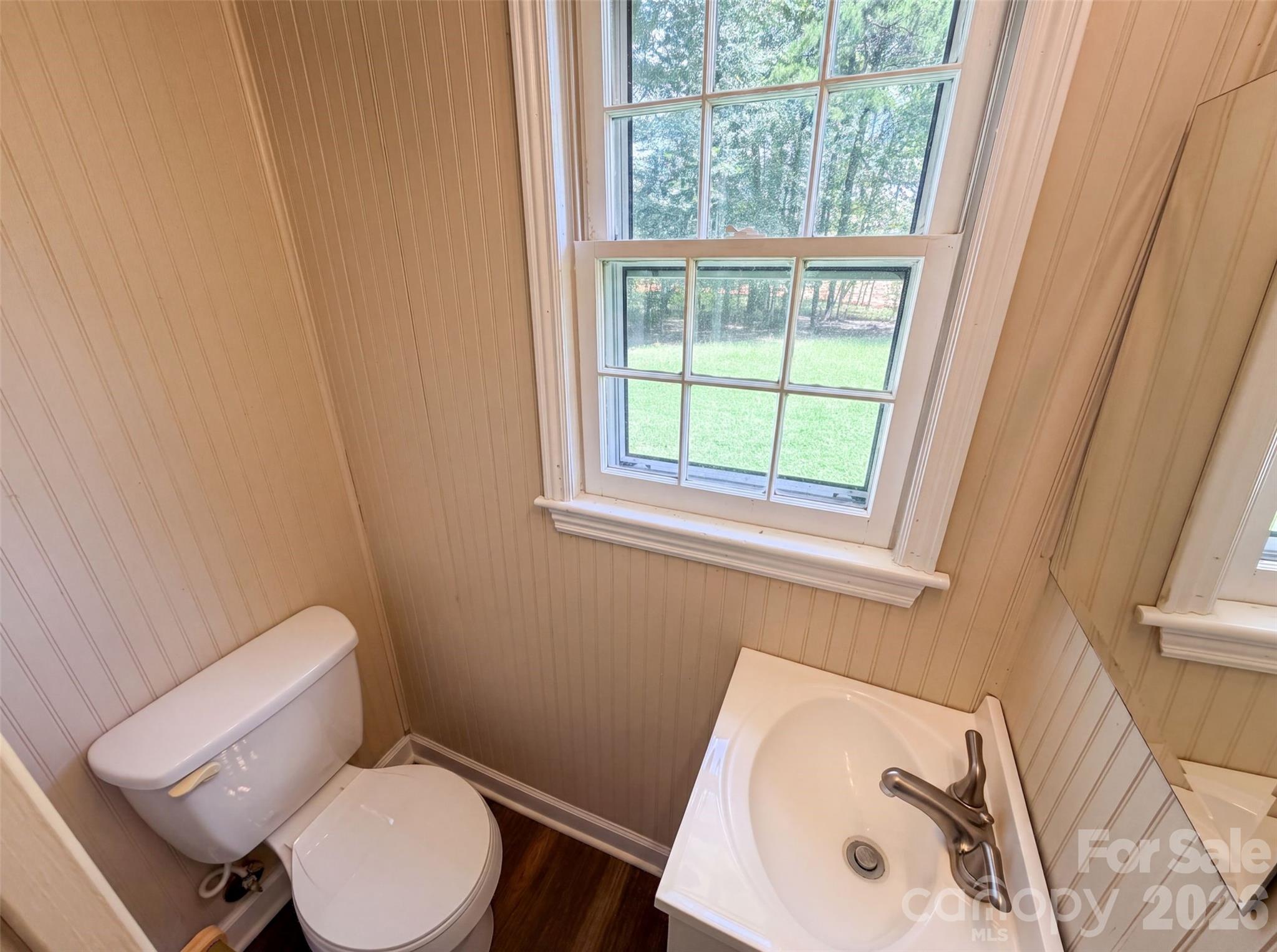 5100 Robinwood Drive — Charlotte