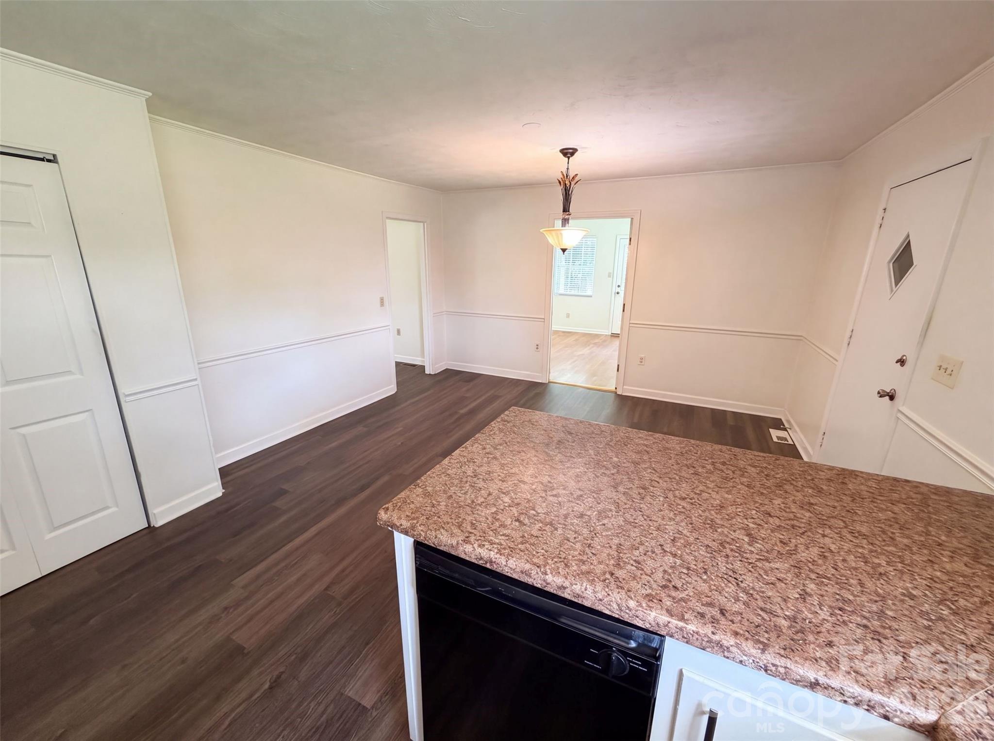 5100 Robinwood Drive — Charlotte