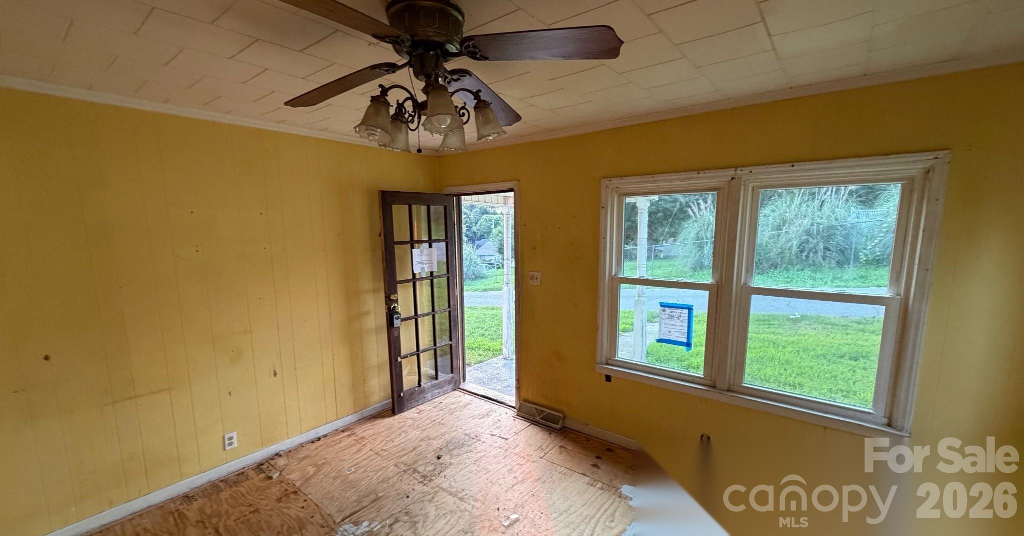 803 S Grove Street — Lincolnton