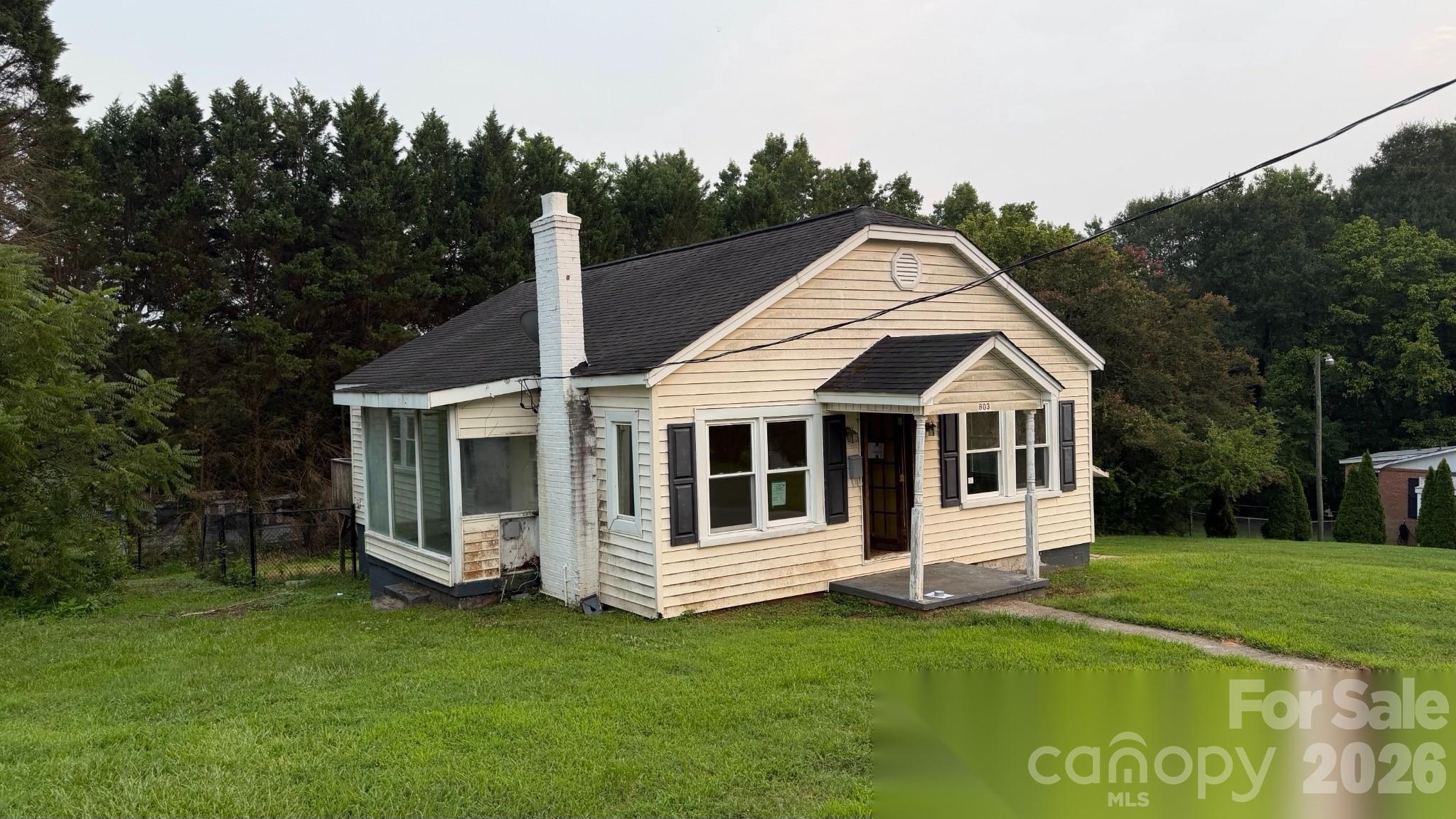 803 S Grove Street — Lincolnton