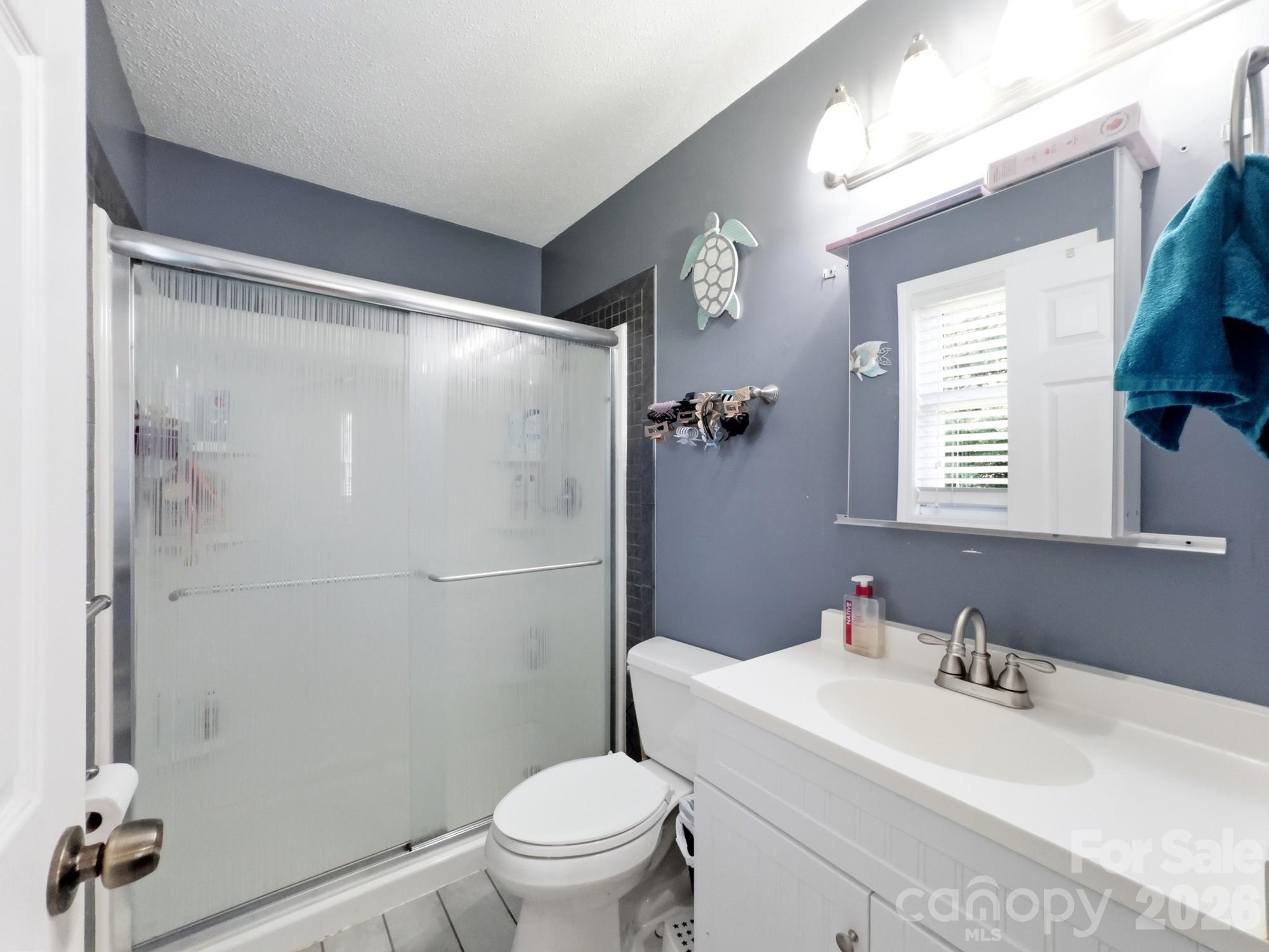 34295 Springdale Drive — New London