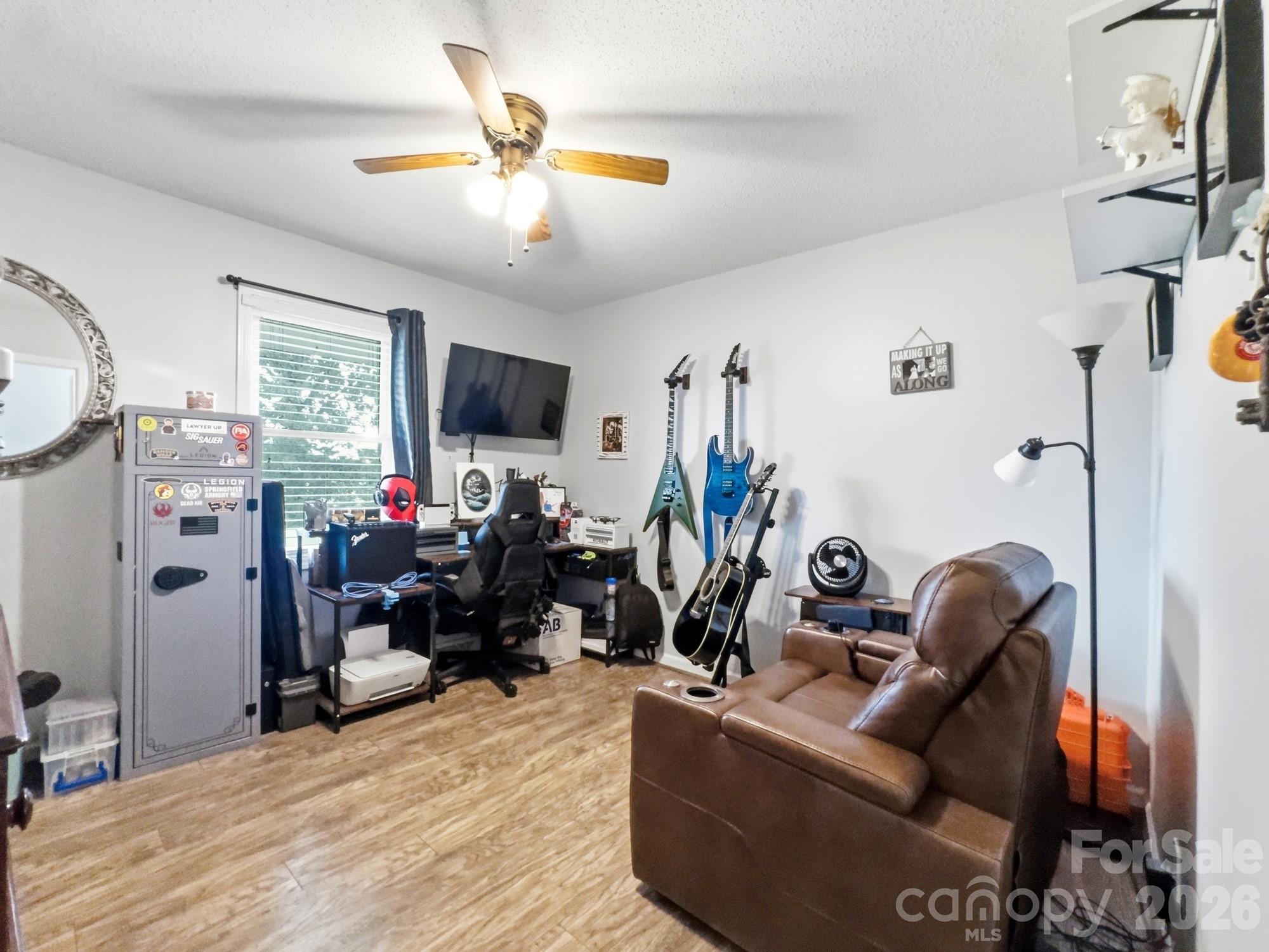 34295 Springdale Drive — New London