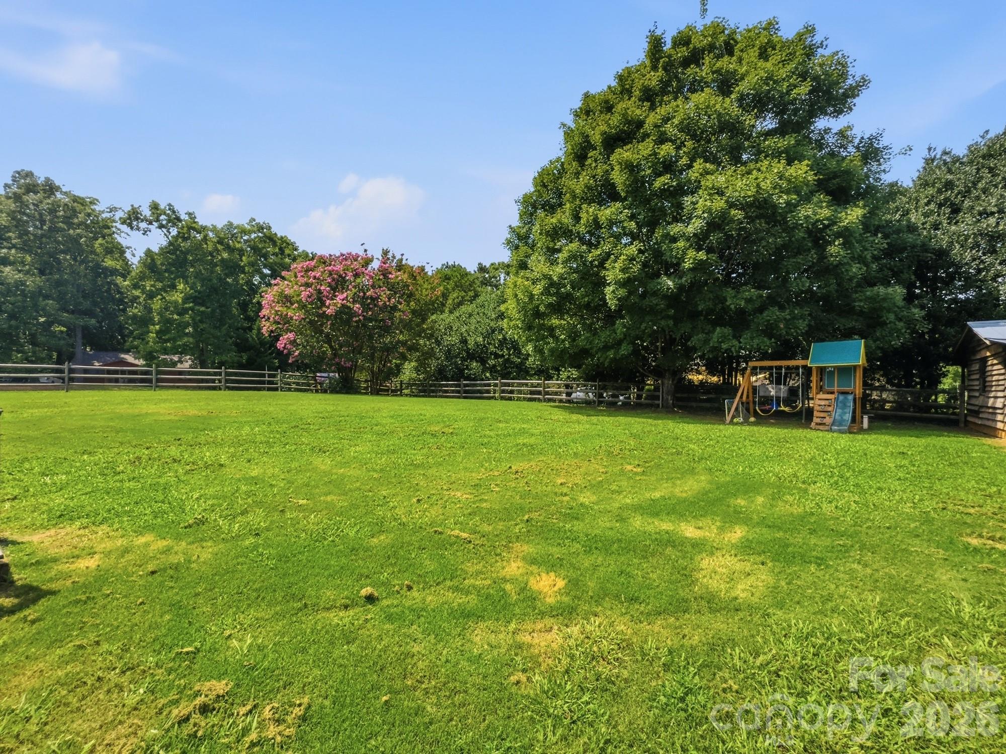 34295 Springdale Drive — New London