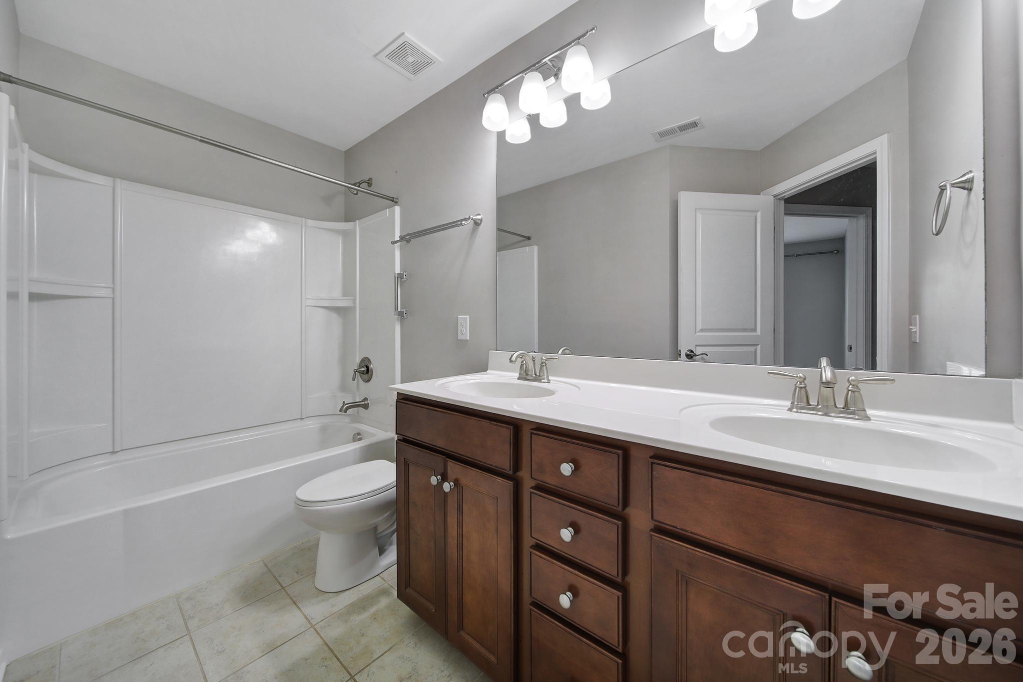 6640 Portland Rose Lane — Charlotte