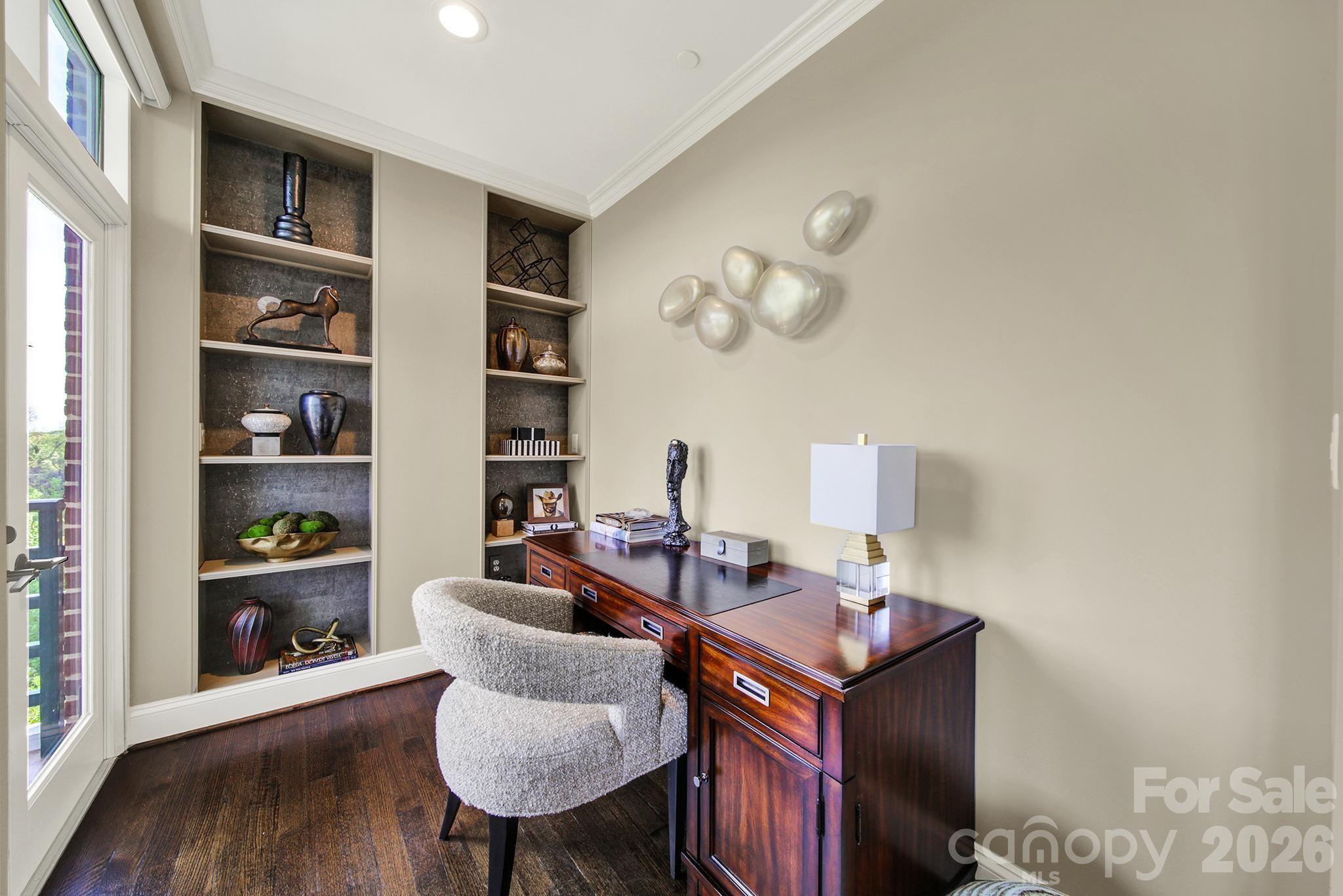 400 N Church Street #516 — Charlotte