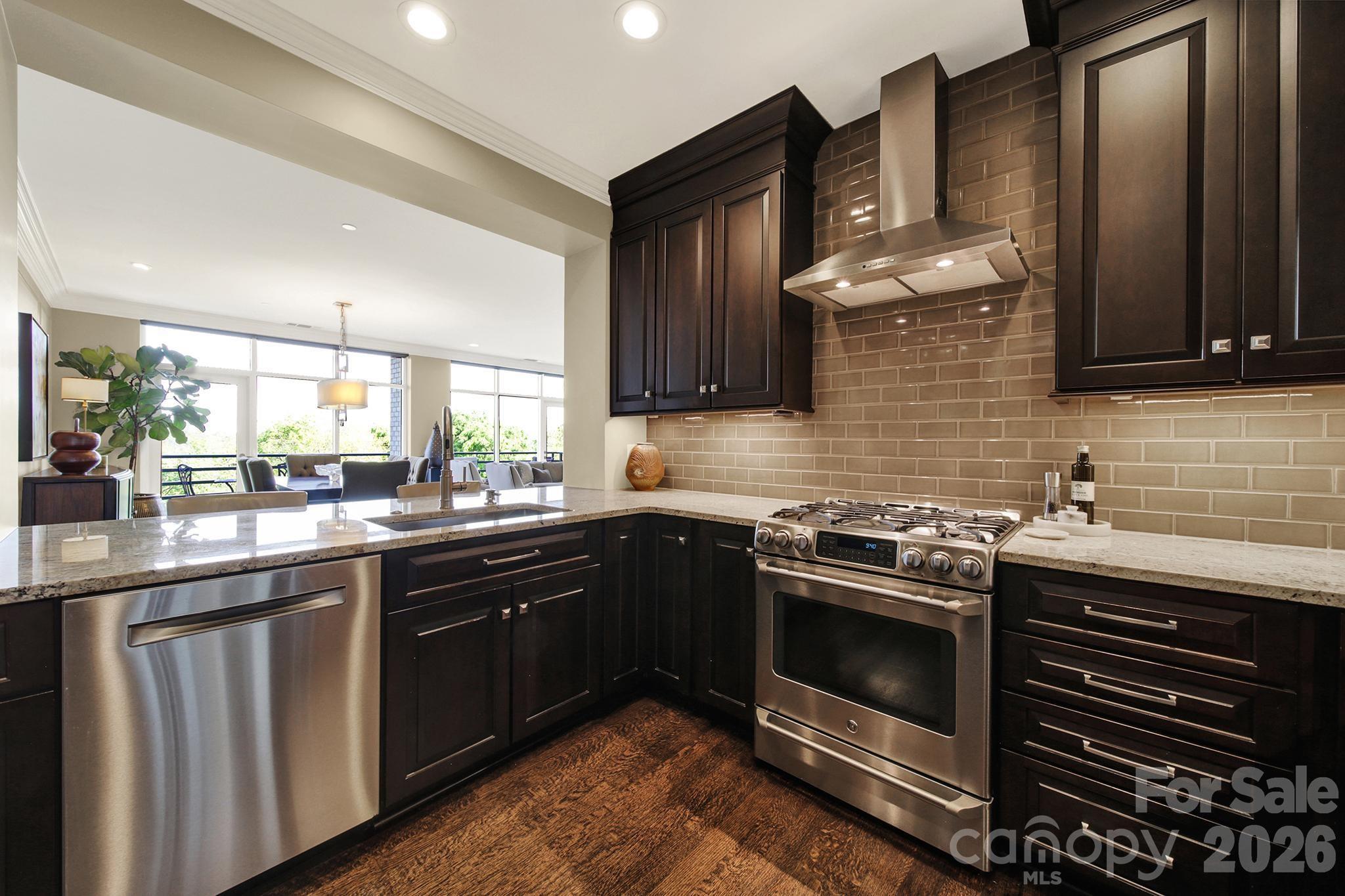 400 N Church Street #516 — Charlotte
