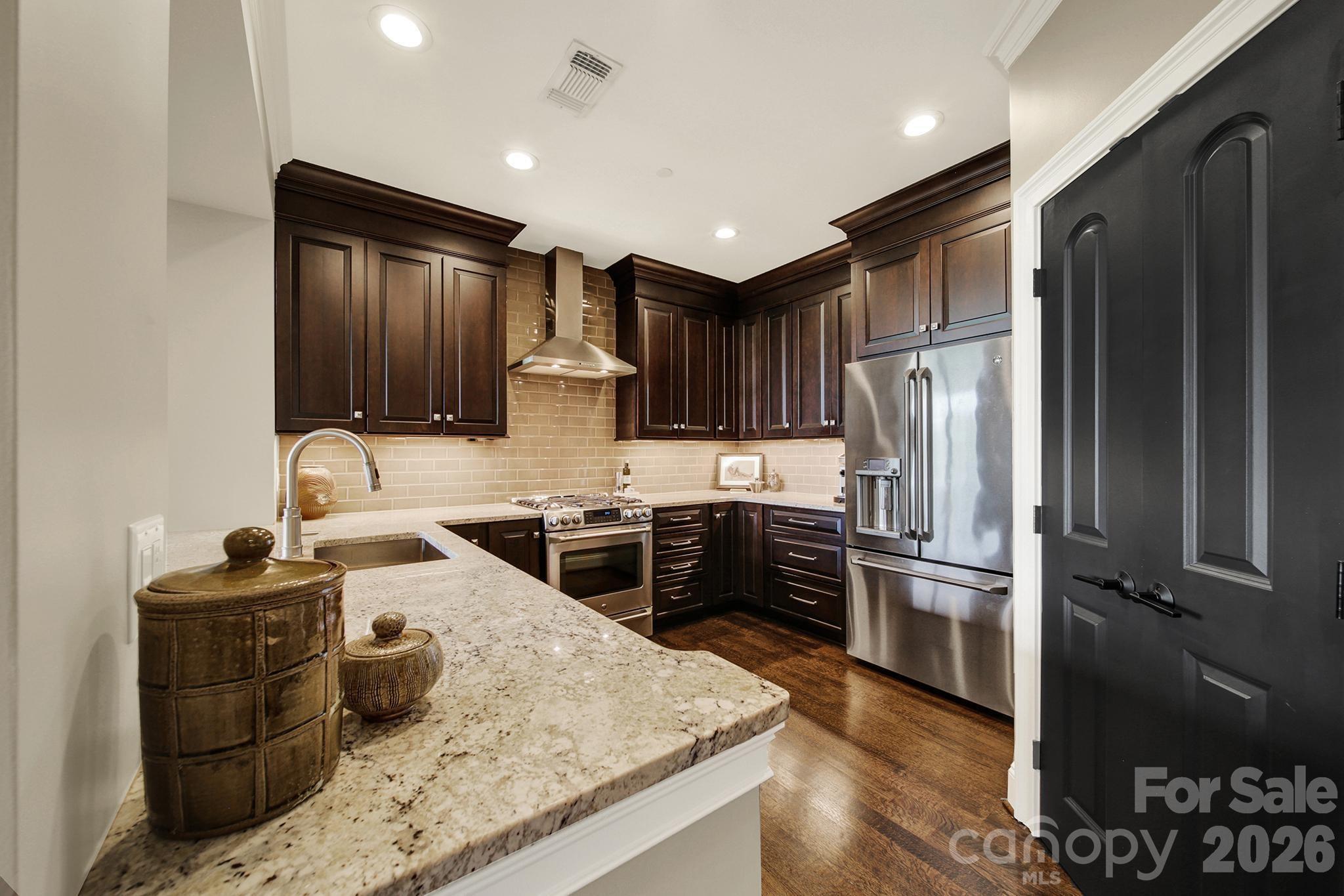 400 N Church Street #516 — Charlotte