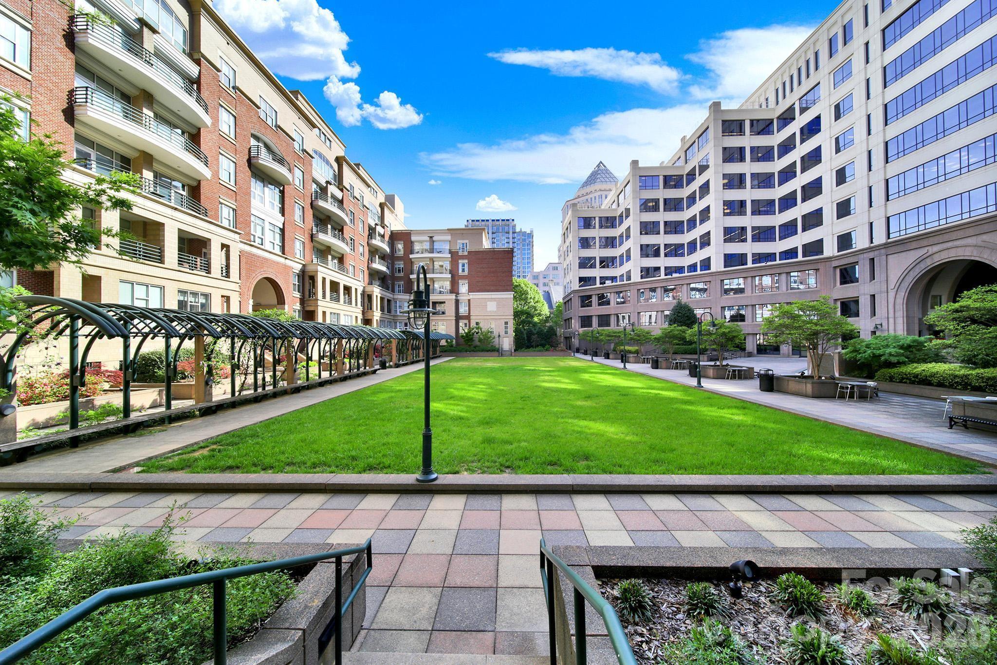 400 N Church Street #516 — Charlotte