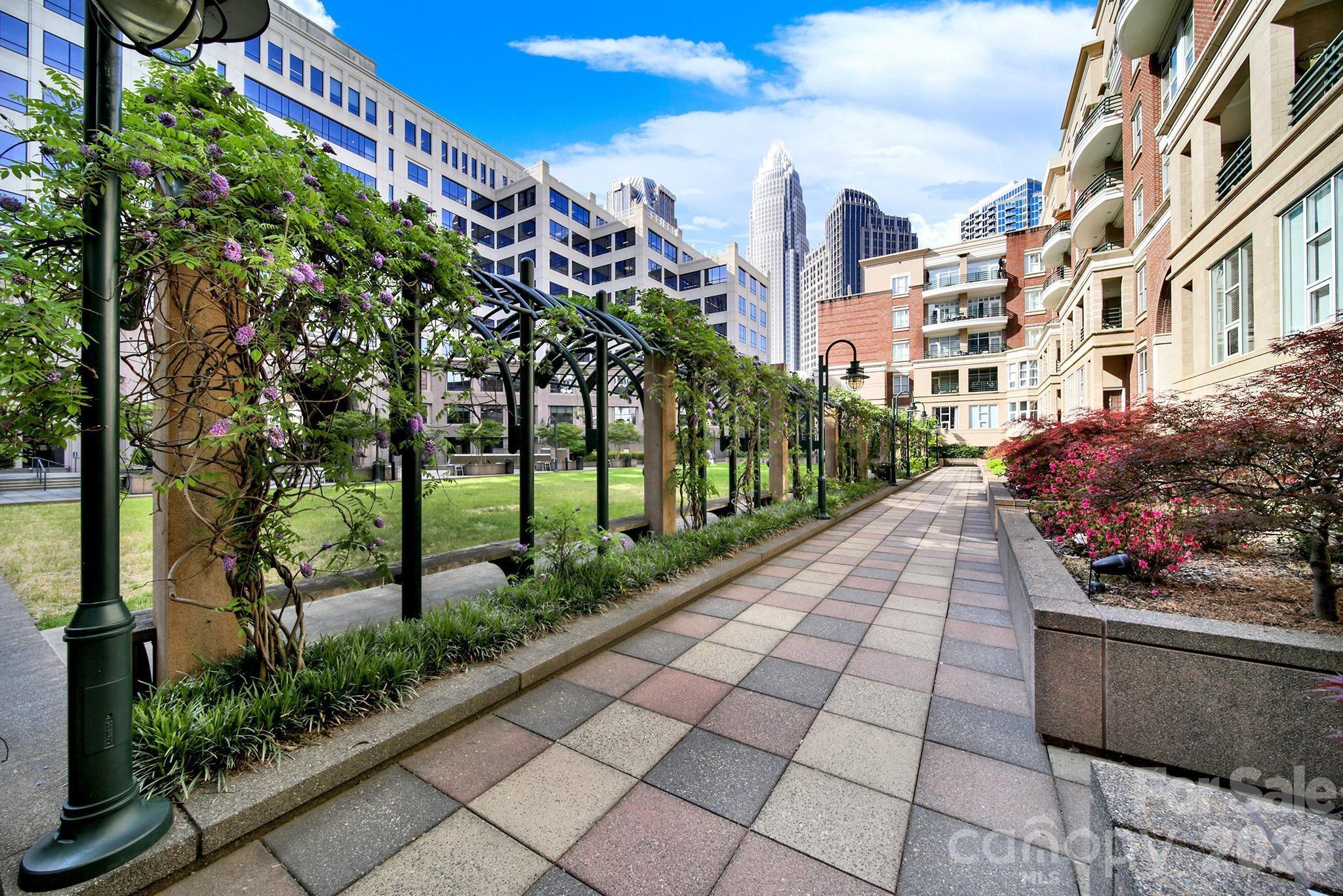400 N Church Street #516 — Charlotte