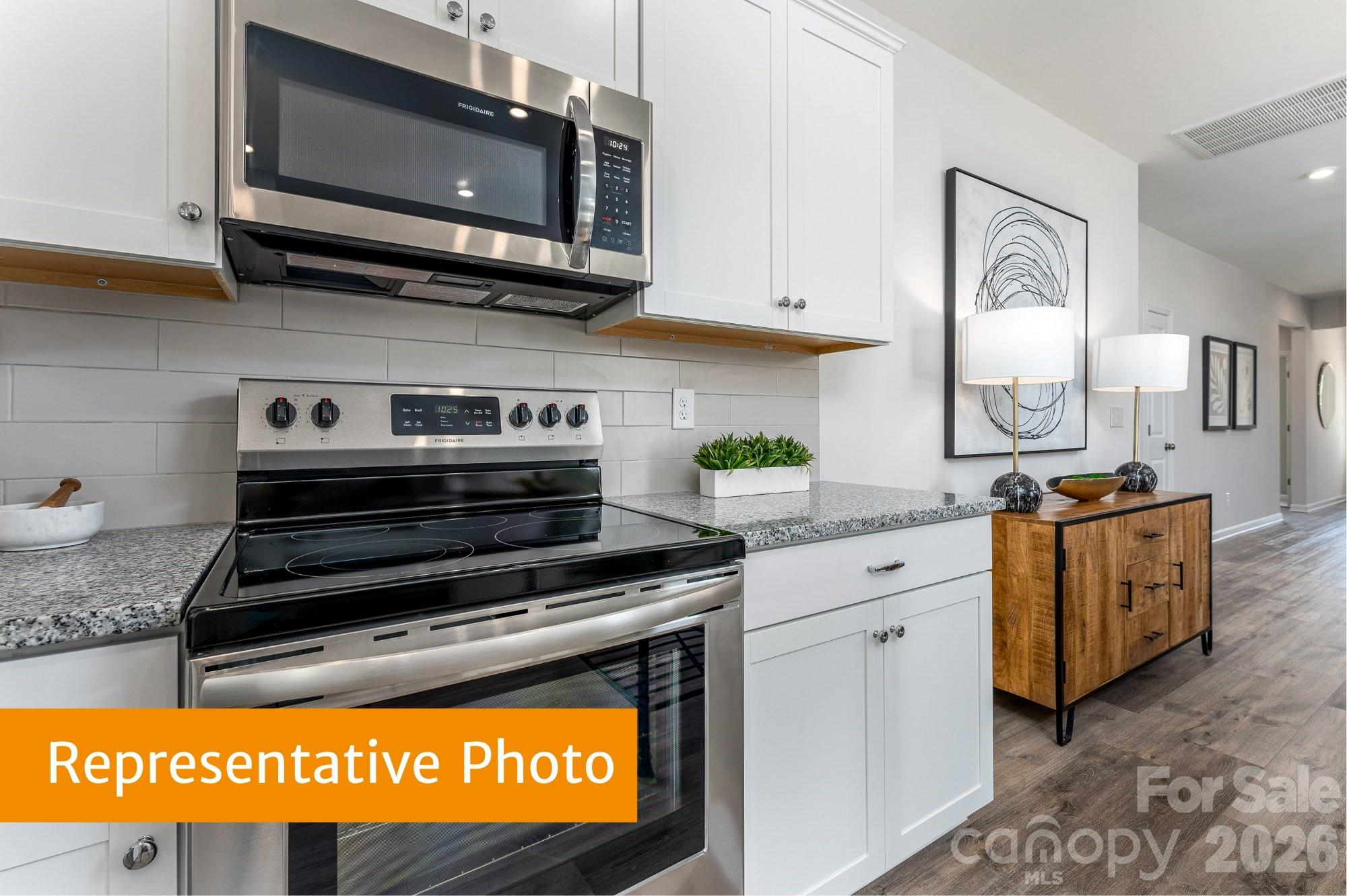 600 Rowe Crossing Drive — Newton