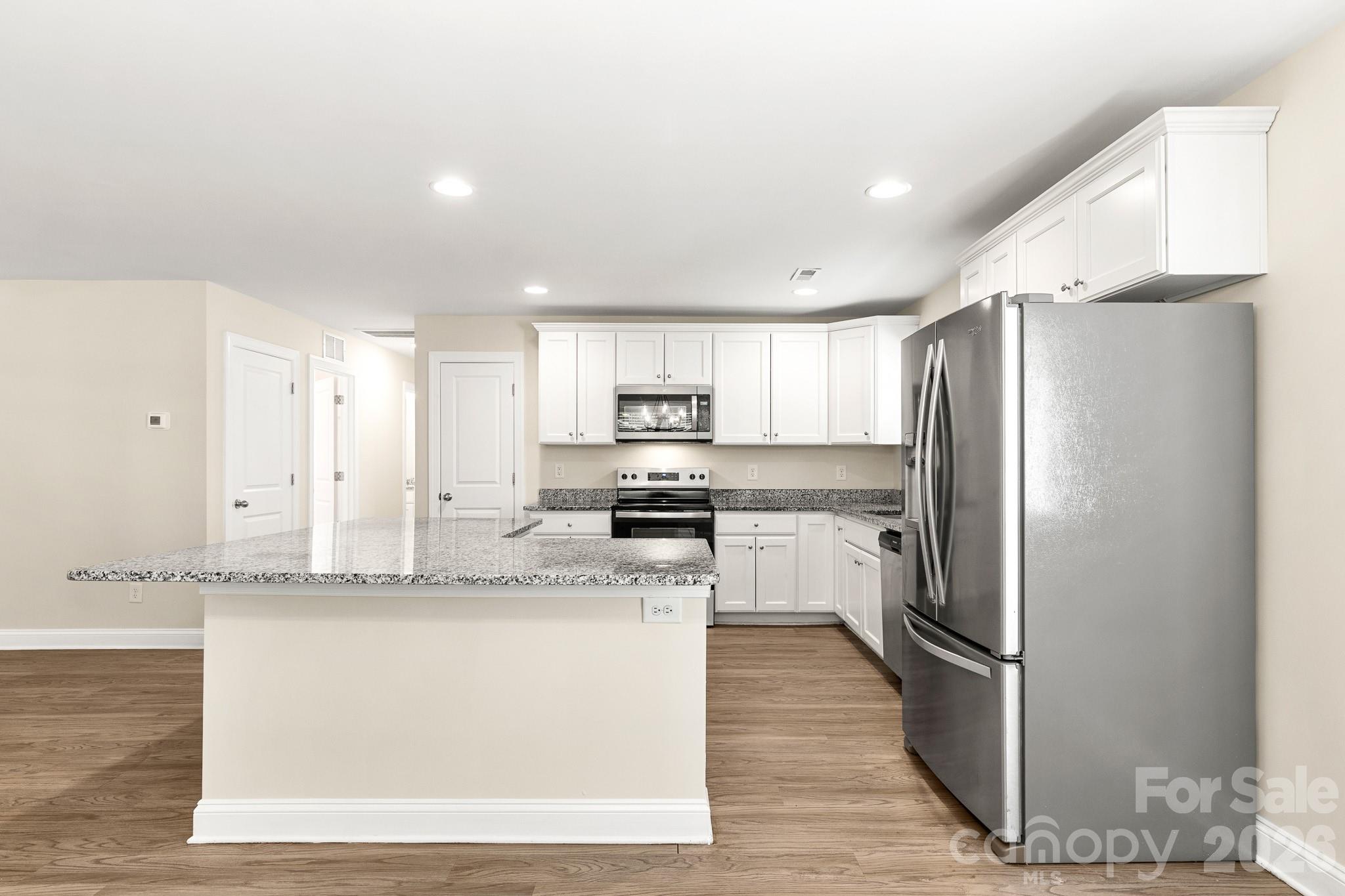 2595 Henry Falls Drive — Hickory