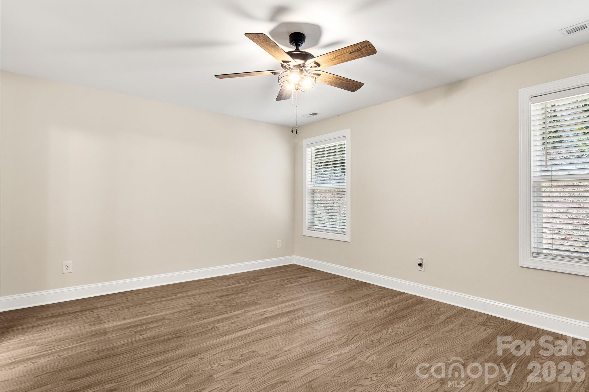2595 Henry Falls Drive — Hickory