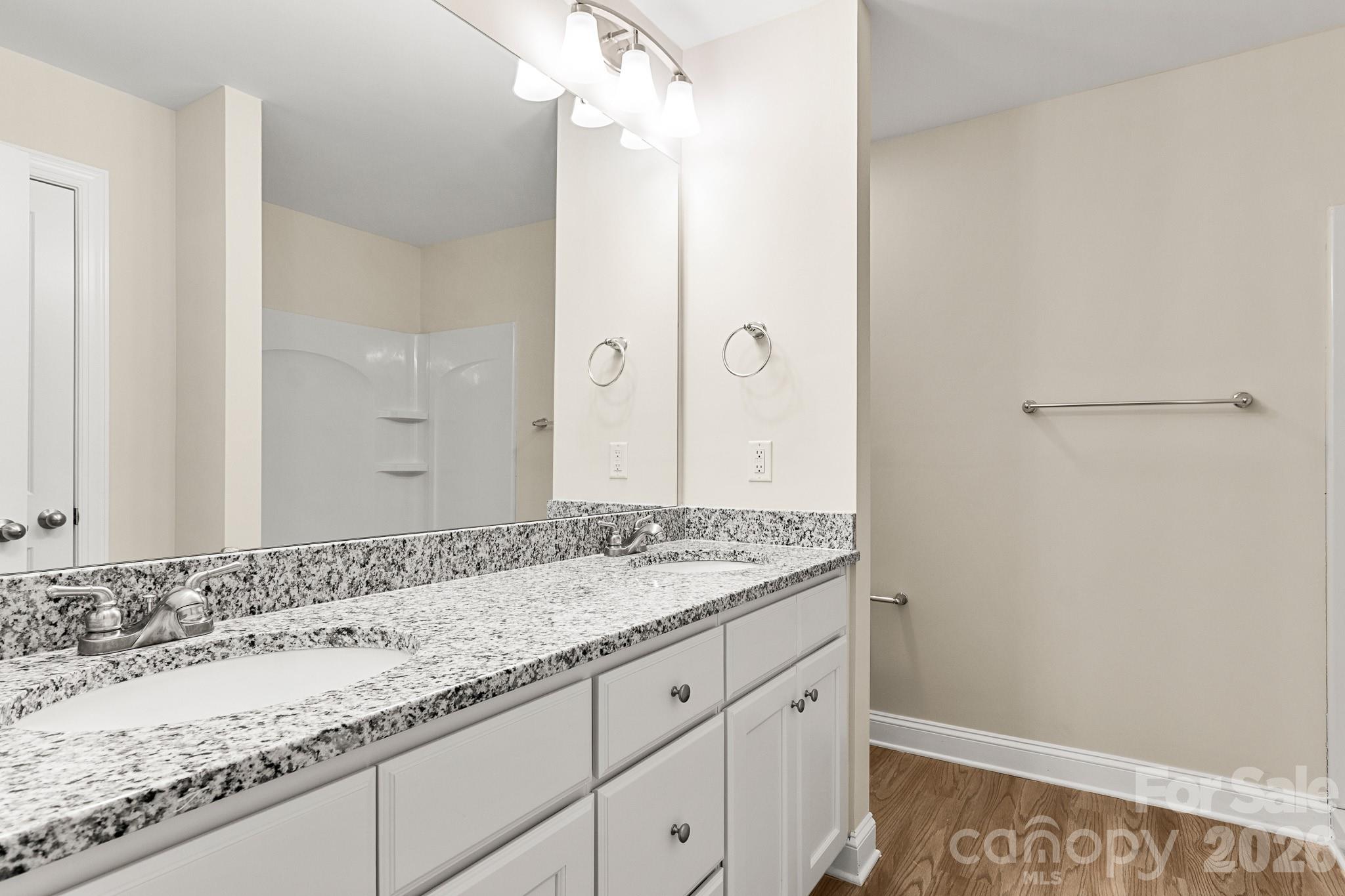 2595 Henry Falls Drive — Hickory