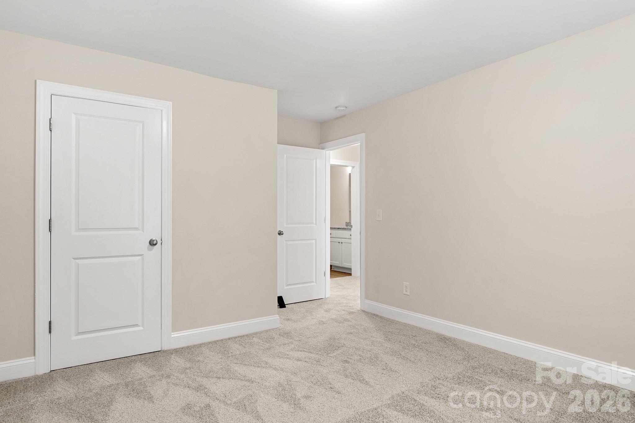 2595 Henry Falls Drive — Hickory