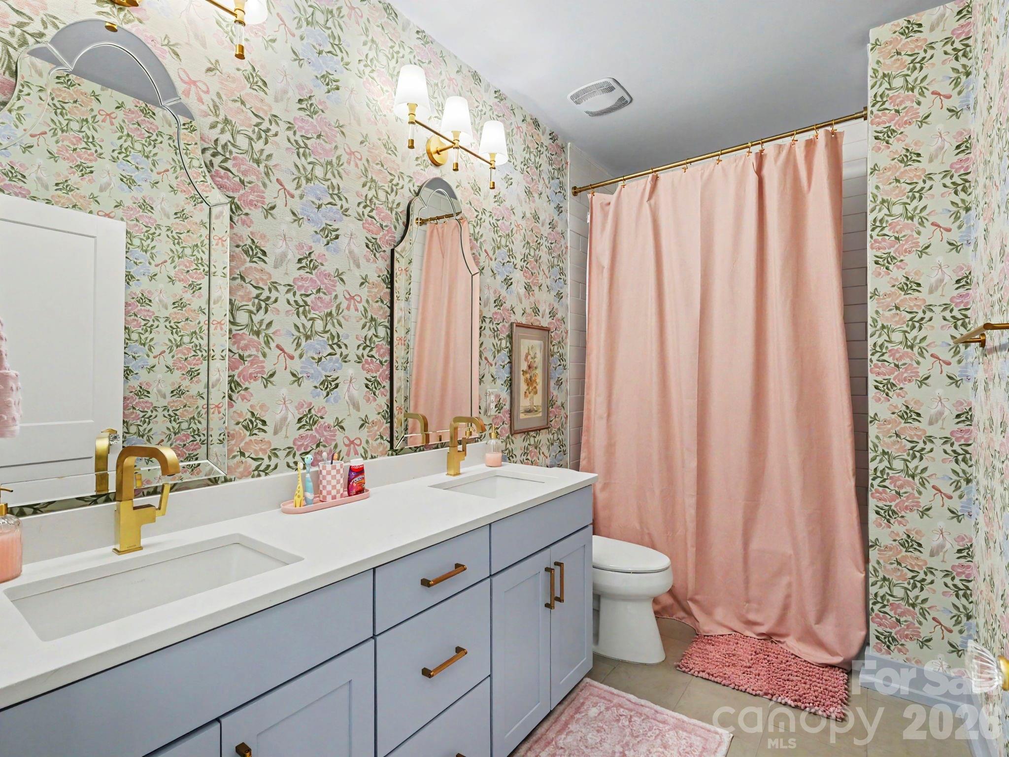 2028 Eaton Road — Charlotte