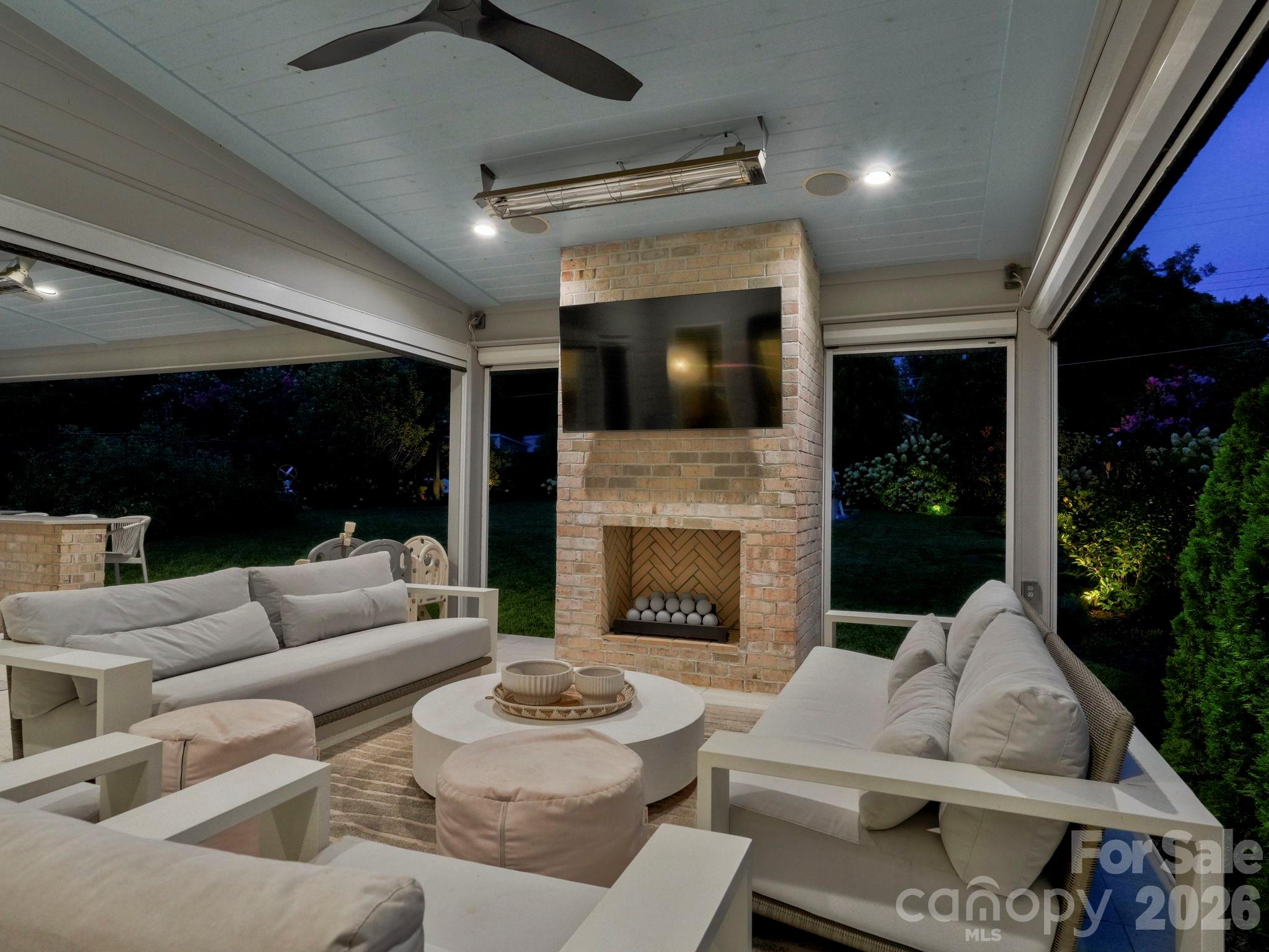 2028 Eaton Road — Charlotte