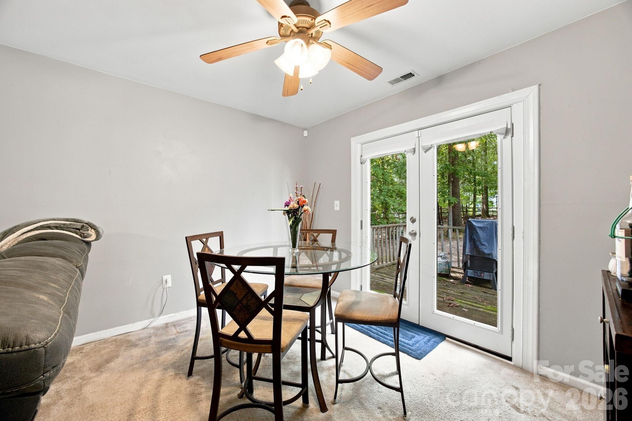 5512 River Falls Drive #16 — Charlotte