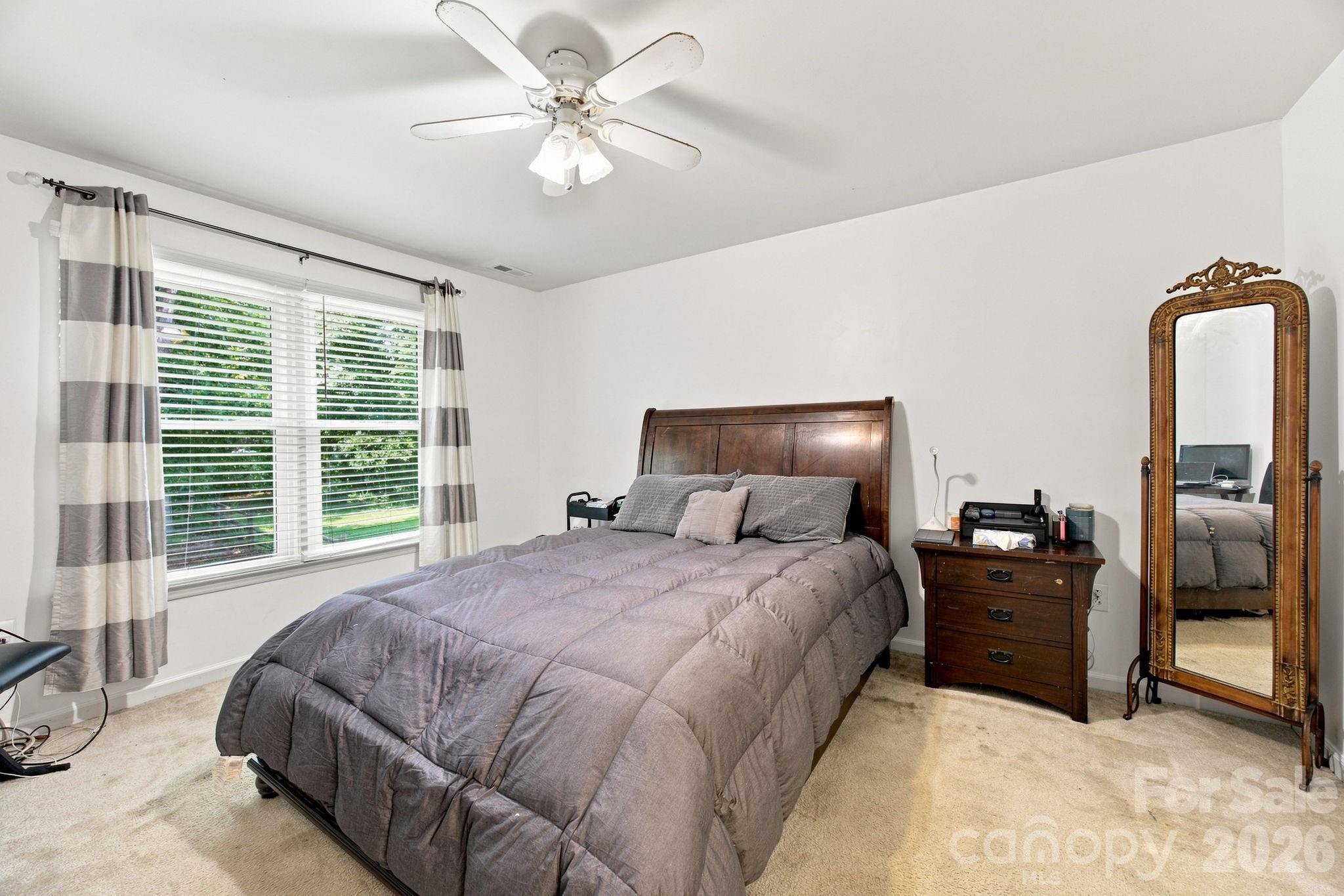 5512 River Falls Drive #16 — Charlotte