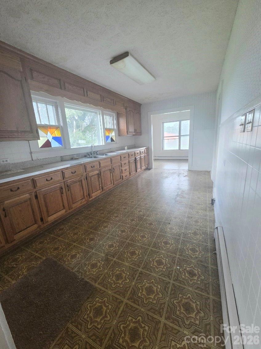 1312 Salem Road — Morganton