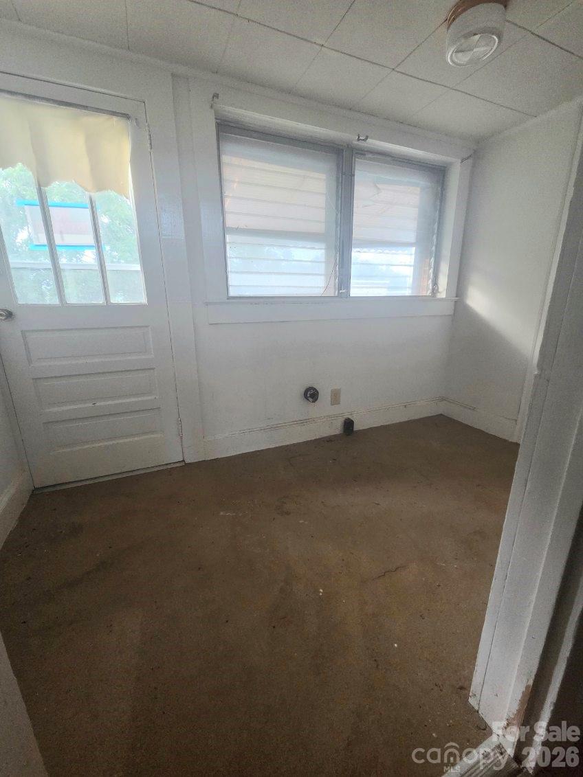 1312 Salem Road — Morganton