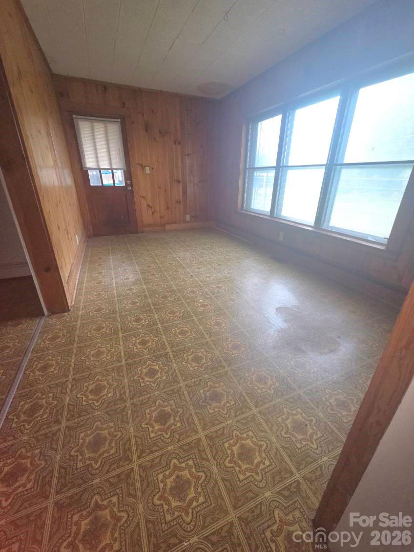 1312 Salem Road — Morganton