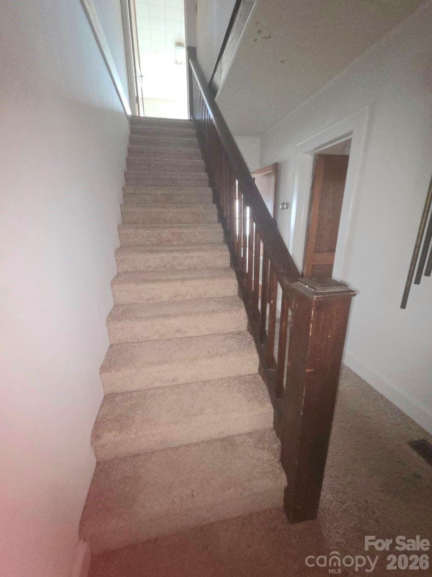 1312 Salem Road — Morganton