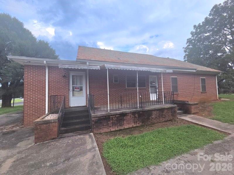1312 Salem Road — Morganton