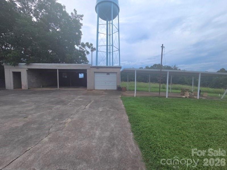 1312 Salem Road — Morganton