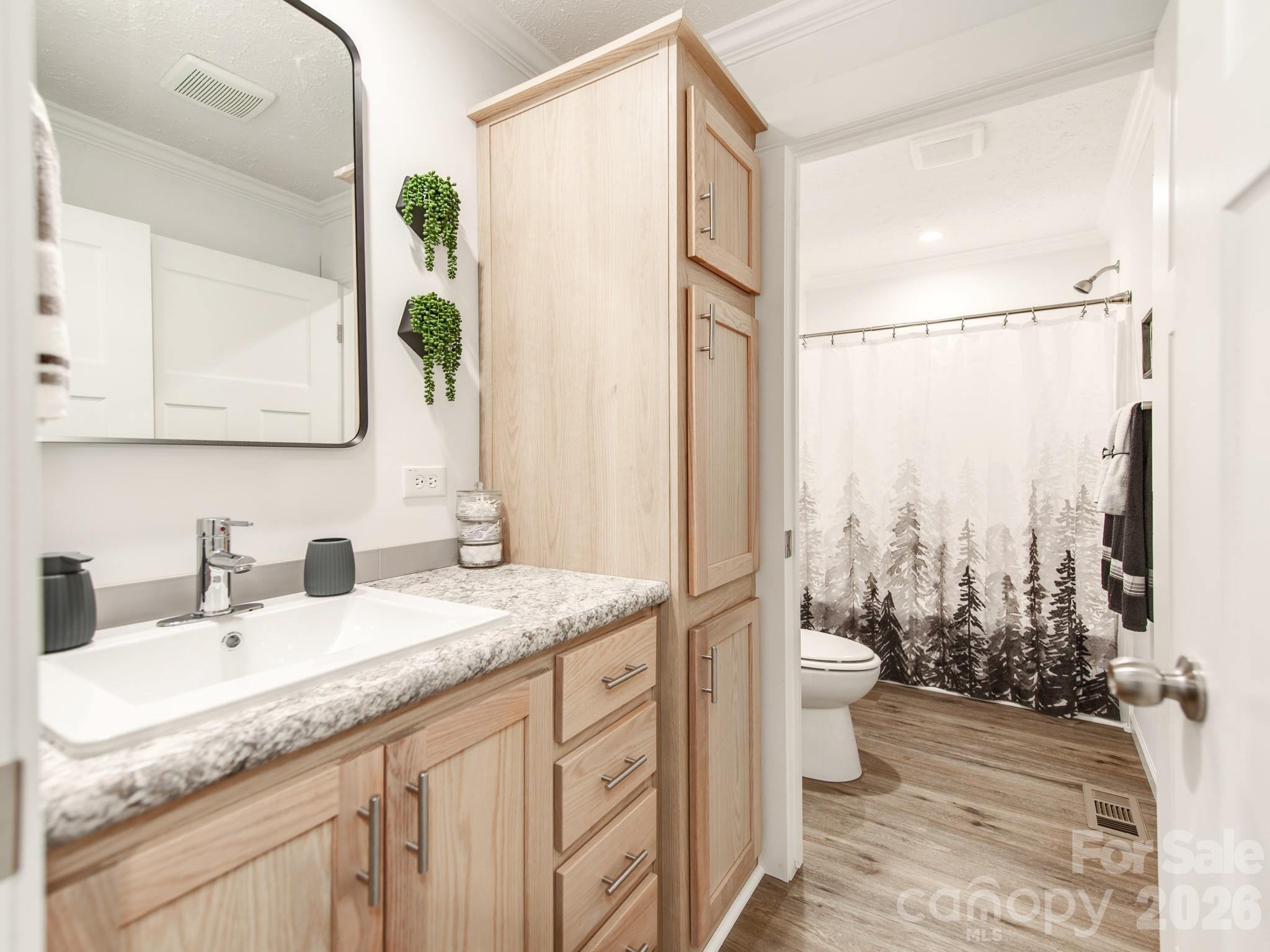 7822 Stillwater Drive — Sherrills Ford