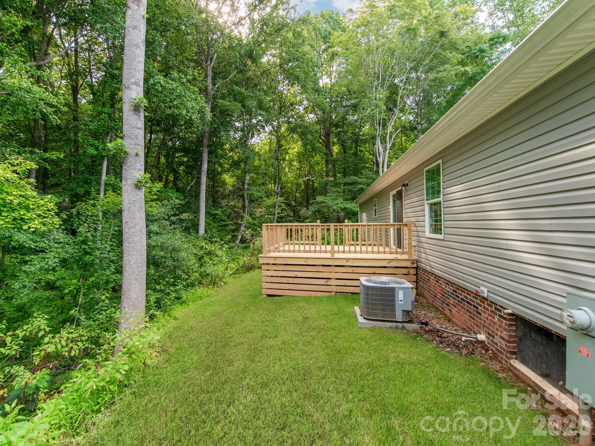 7822 Stillwater Drive — Sherrills Ford
