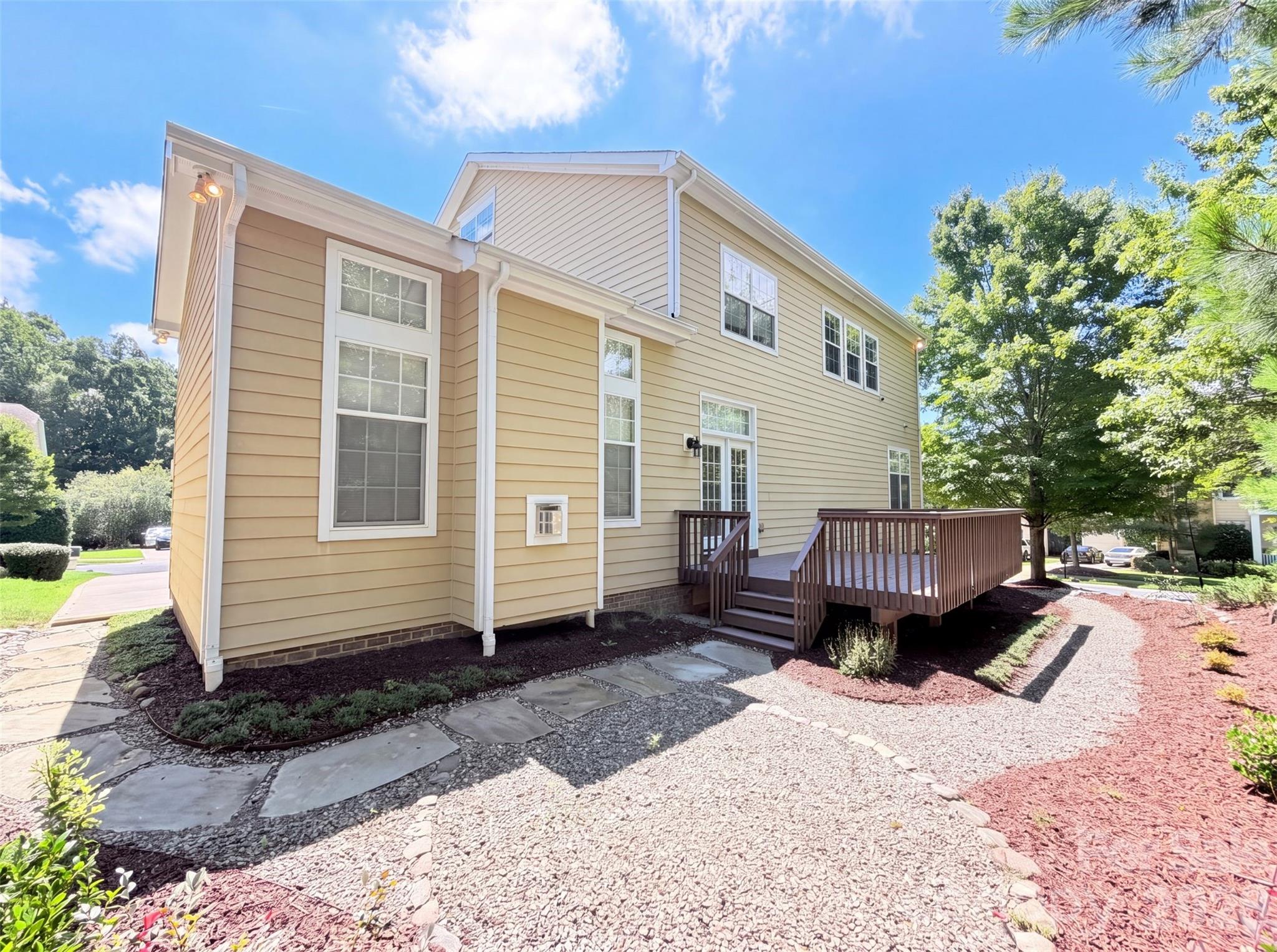 9928 Daufuskie Drive — Charlotte