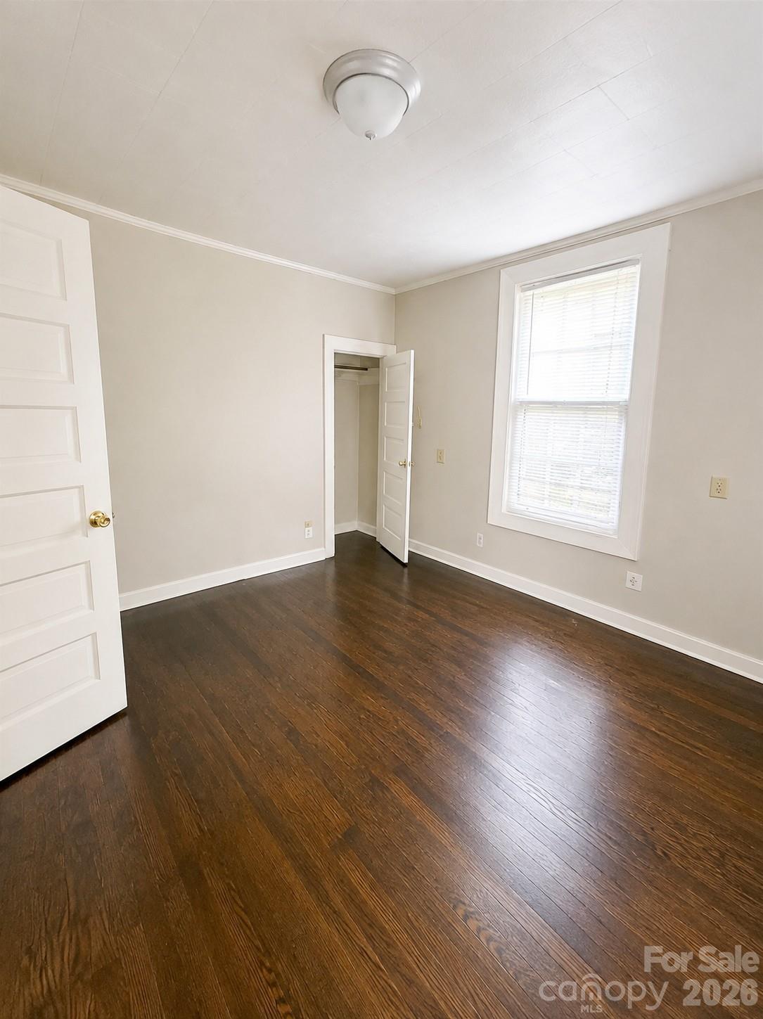 77 Archer Street — Granite Falls