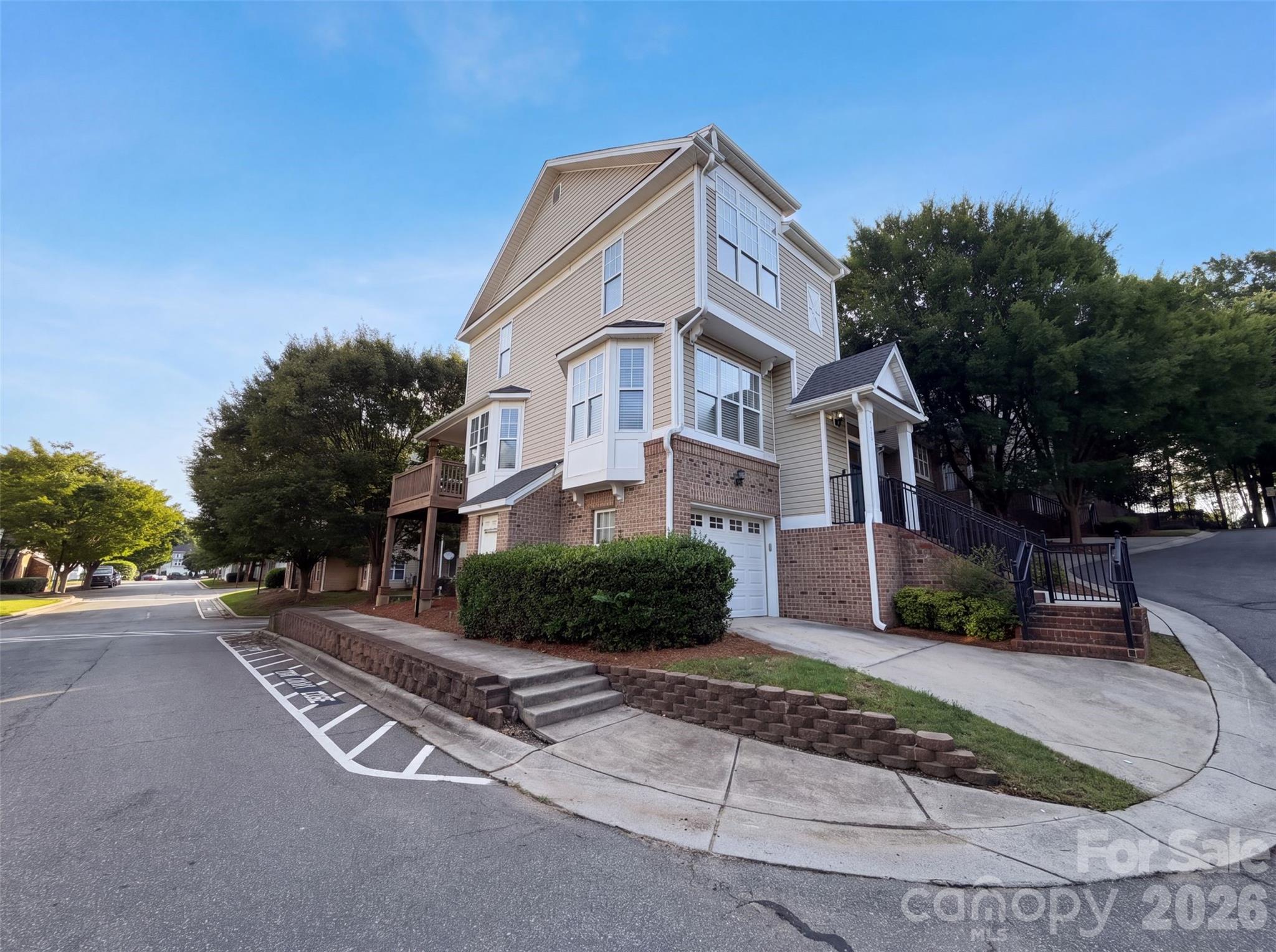 7129 Founders Club Court — Charlotte