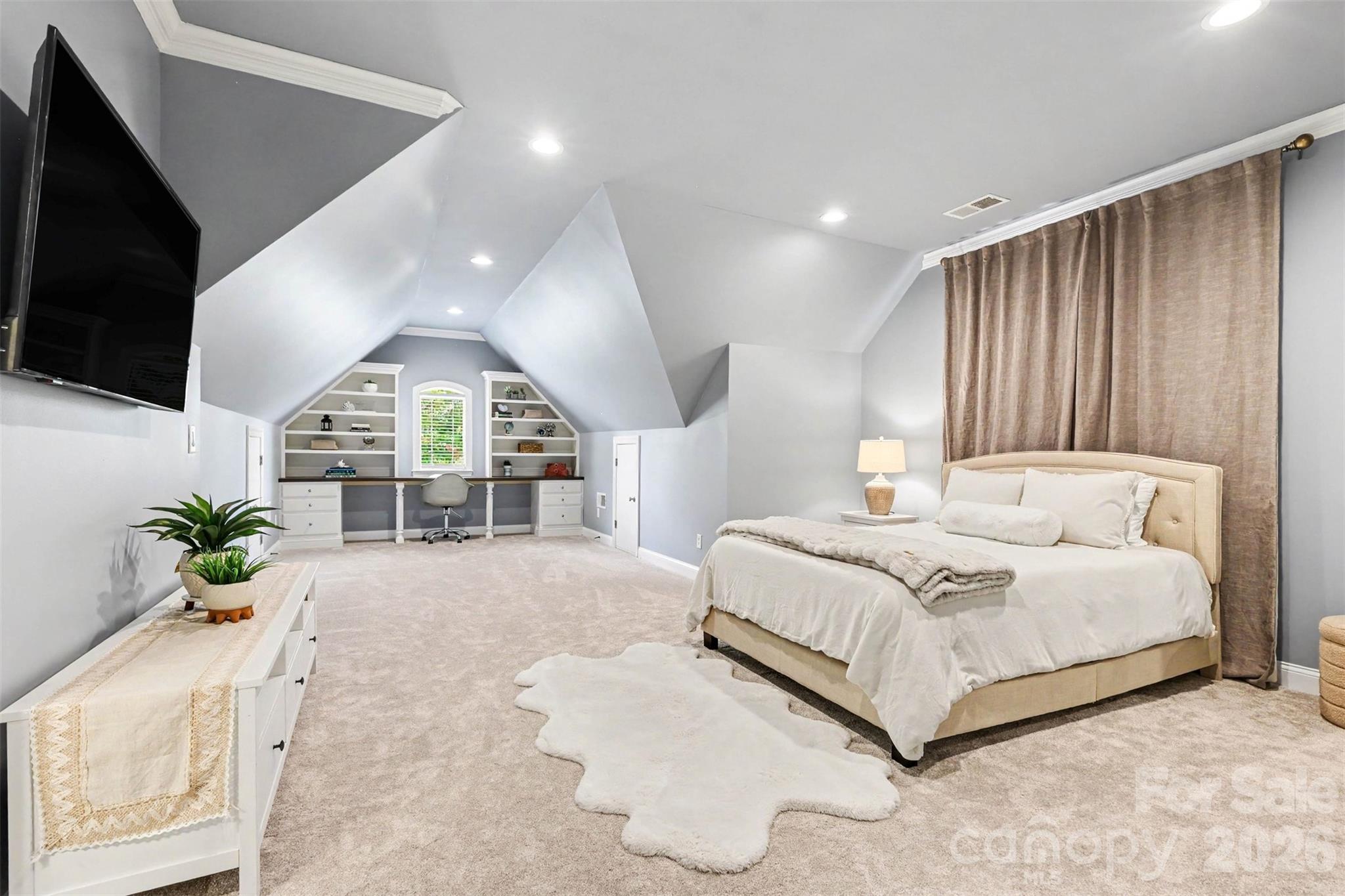 2304 Highland Forest Drive #177 — Waxhaw