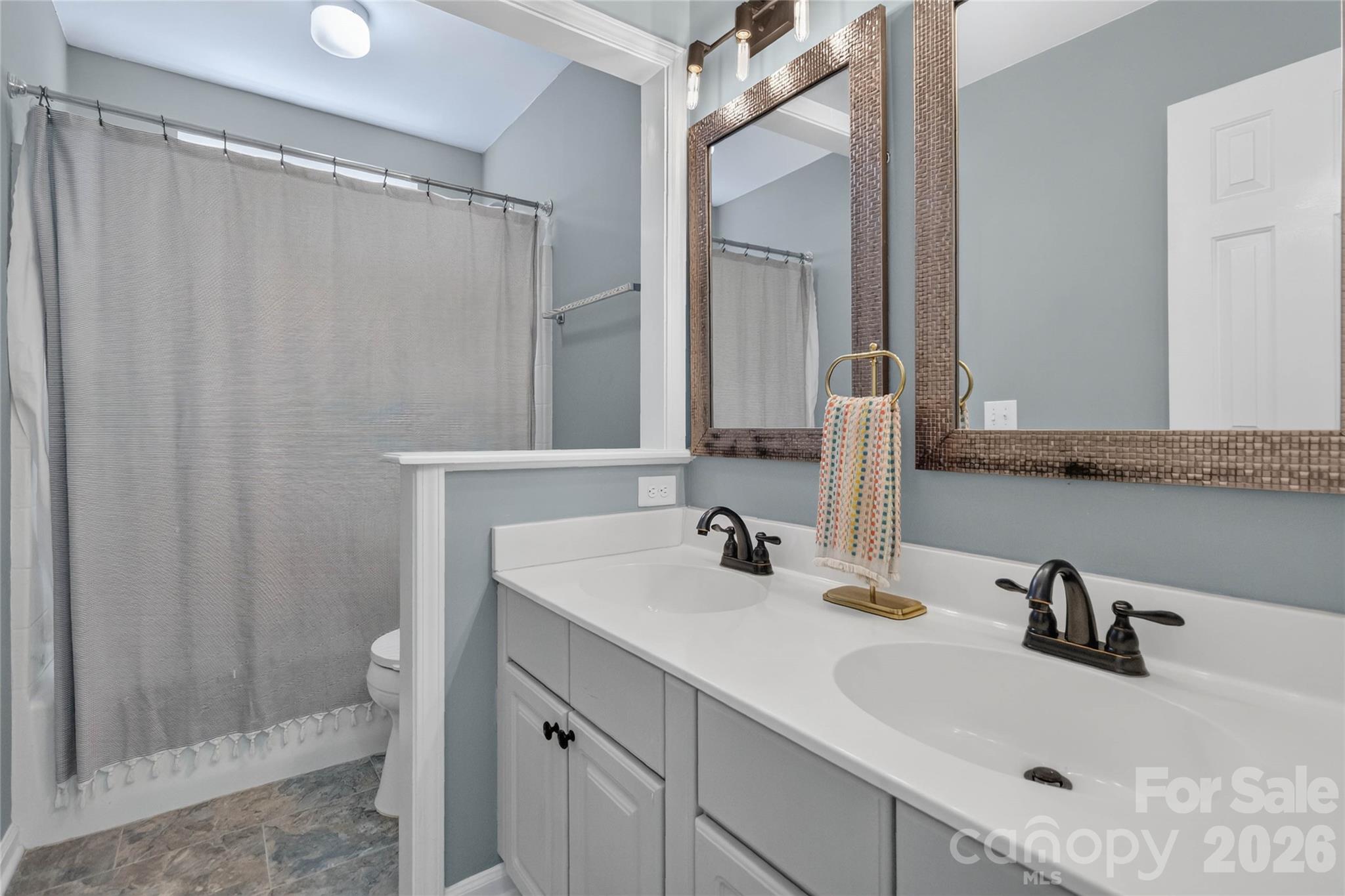 8914 Raven Park Drive — Charlotte