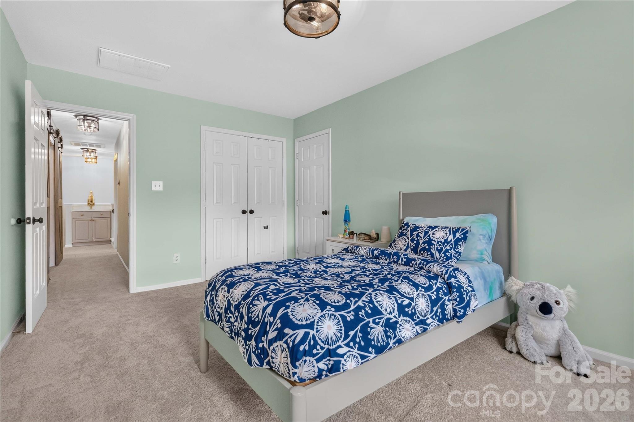 8914 Raven Park Drive — Charlotte