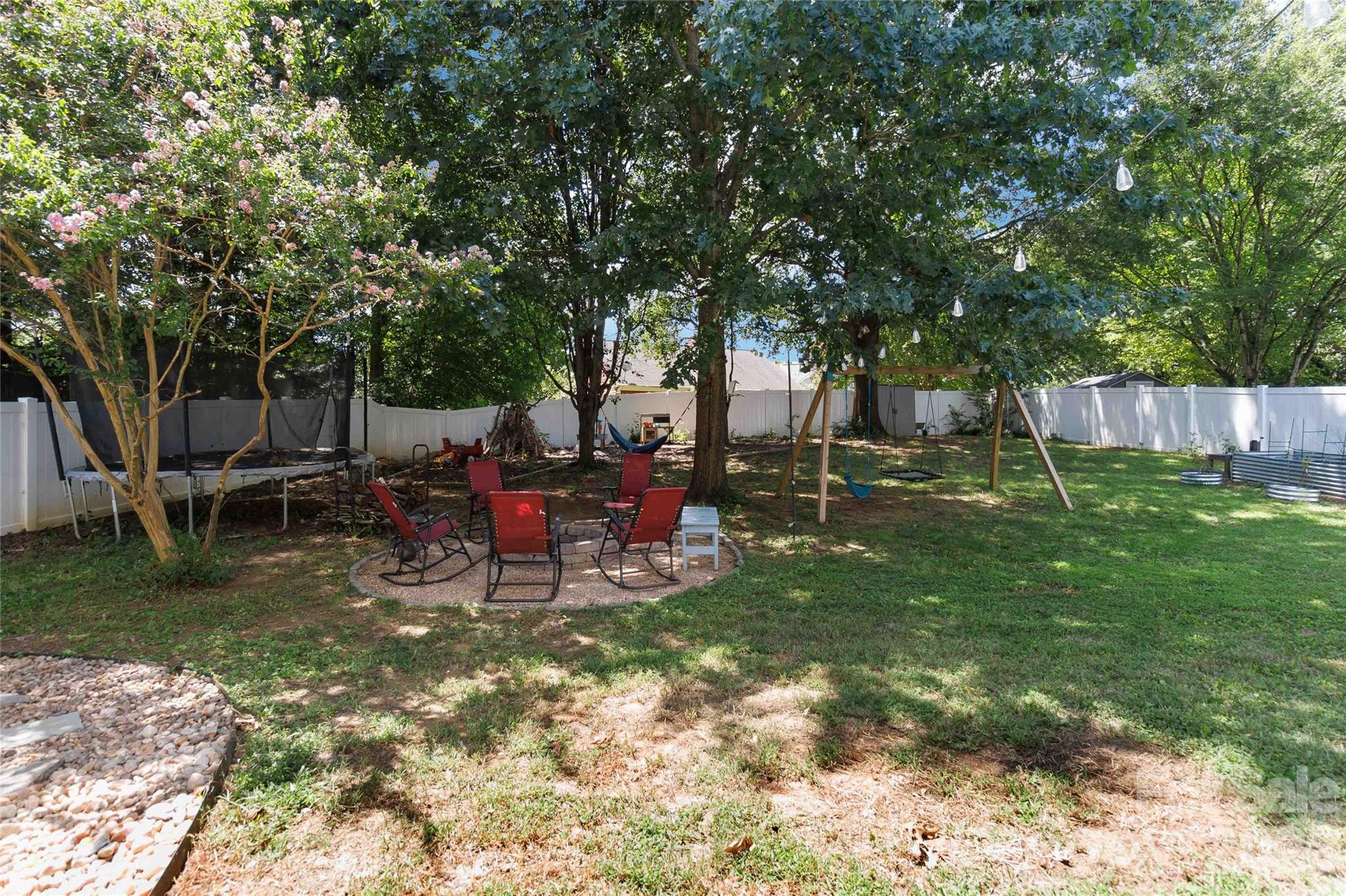 8914 Raven Park Drive — Charlotte
