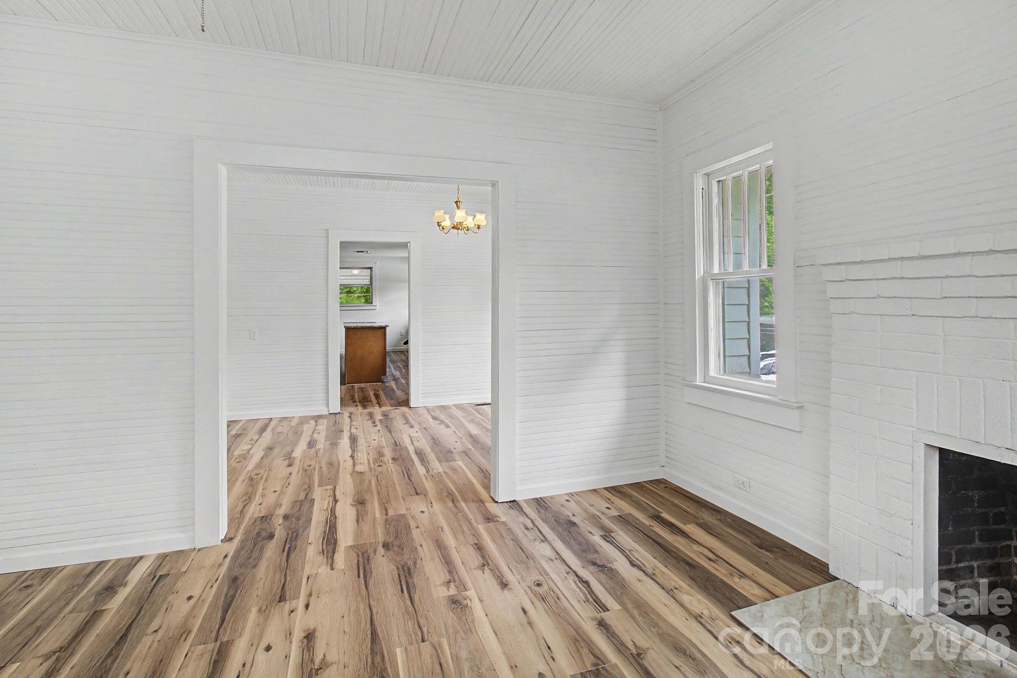 47 Stone Cottage Road — Mars Hill